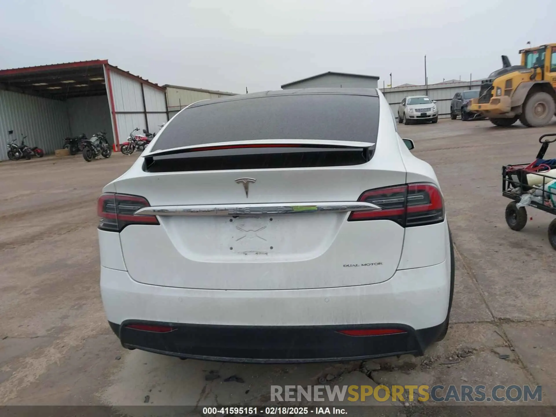 16 Photograph of a damaged car 5YJXCDE2XLF284847 TESLA MODEL X 2020