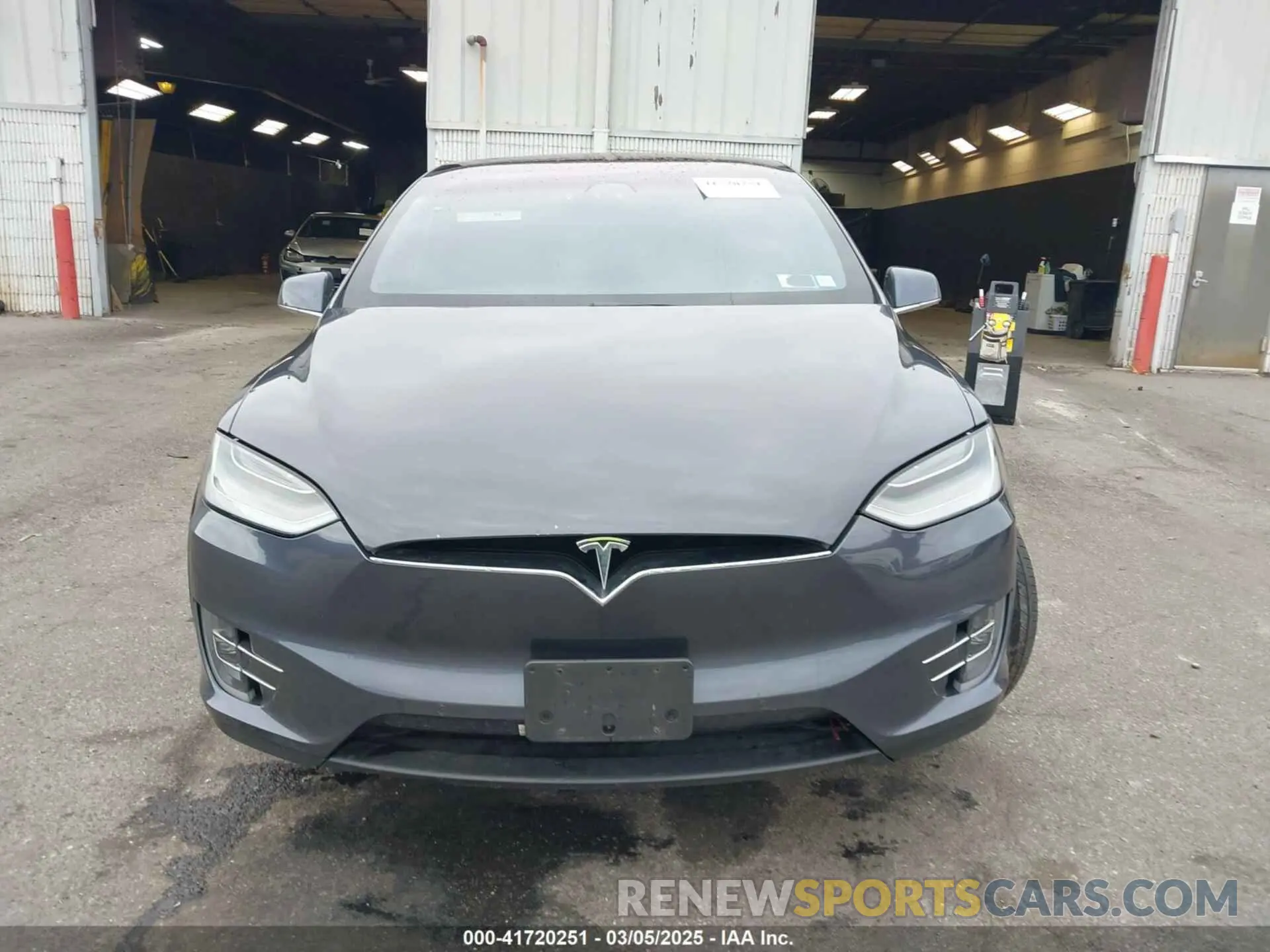 12 Photograph of a damaged car 5YJXCDE40LF263023 TESLA MODEL X 2020