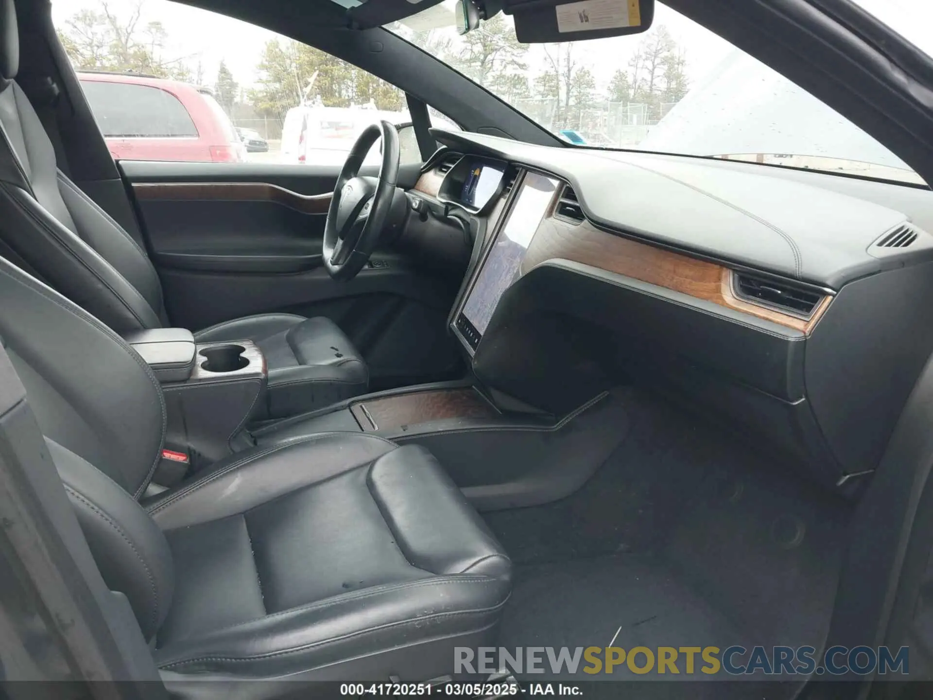 5 Photograph of a damaged car 5YJXCDE40LF263023 TESLA MODEL X 2020