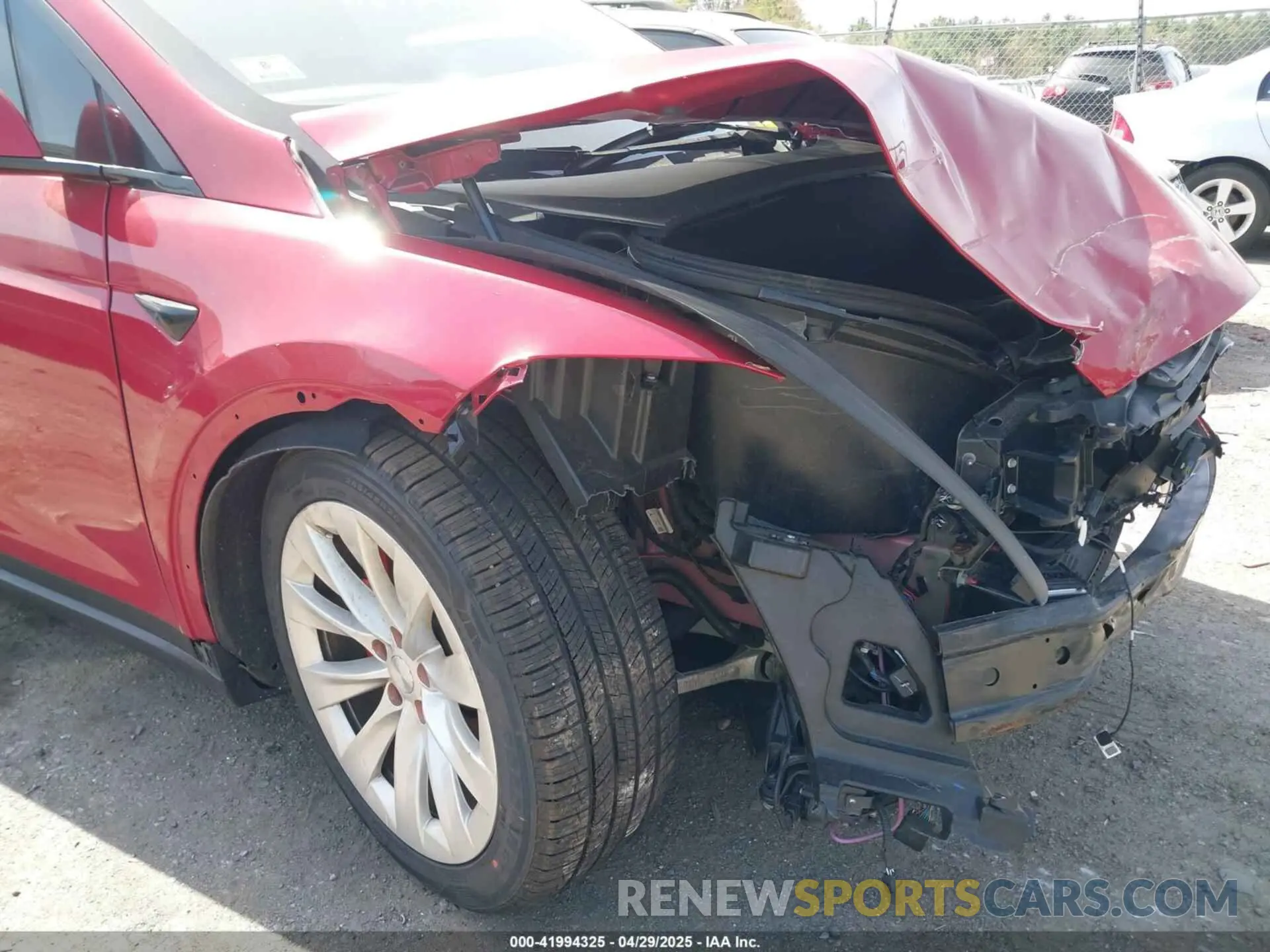 20 Photograph of a damaged car 5YJXCDE41LF243959 TESLA MODEL X 2020