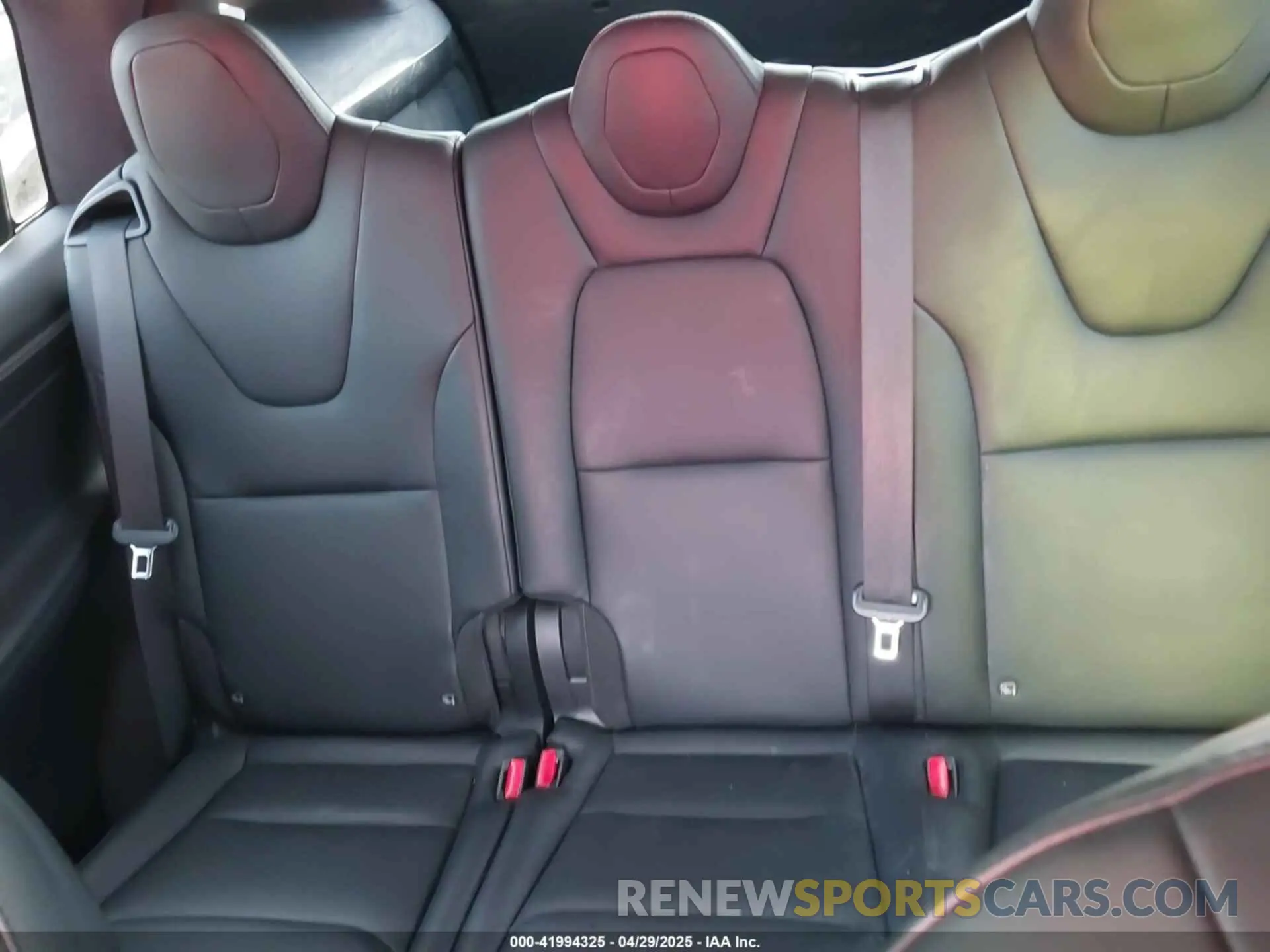 8 Photograph of a damaged car 5YJXCDE41LF243959 TESLA MODEL X 2020