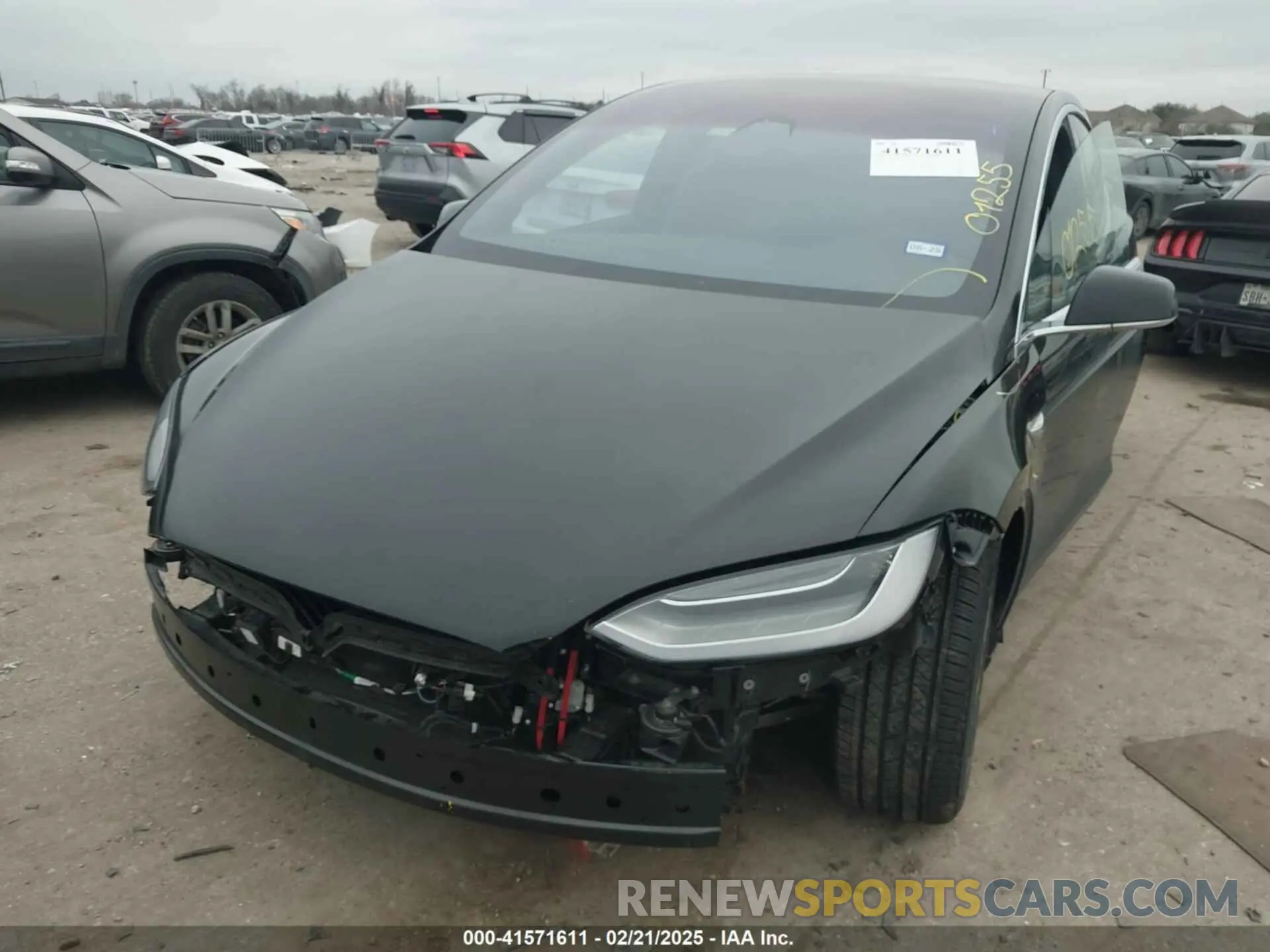 2 Photograph of a damaged car 5YJXCDE43LF301540 TESLA MODEL X 2020