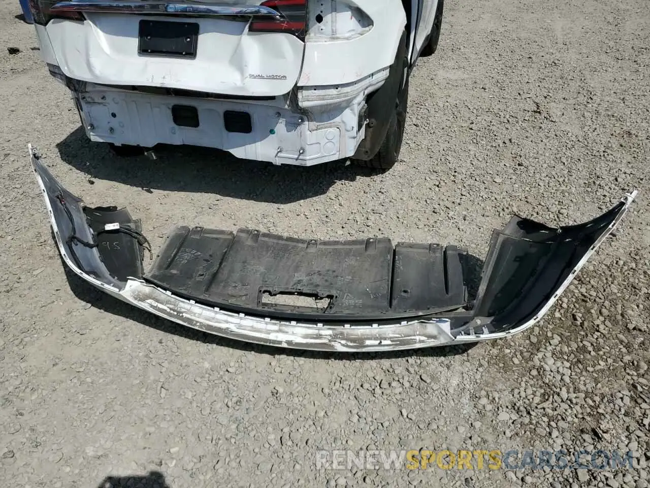 12 Photograph of a damaged car 5YJXCDE45LF303130 TESLA MODEL X 2020