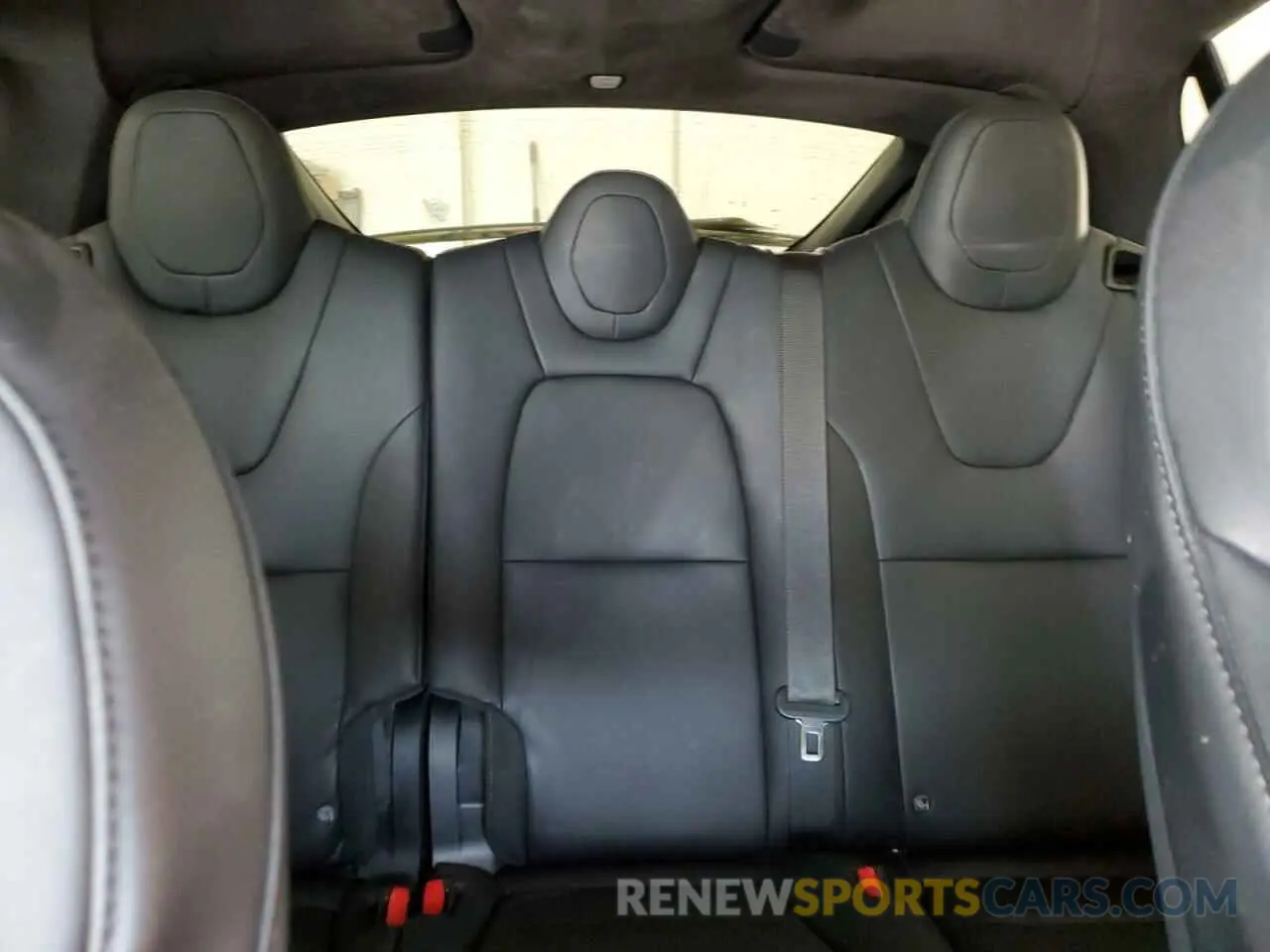 10 Photograph of a damaged car 5YJXCDE46LF231757 TESLA MODEL X 2020