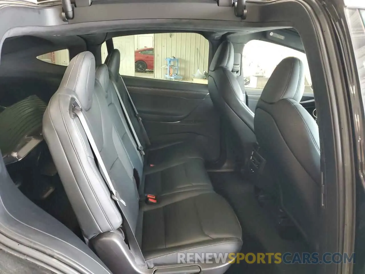 11 Photograph of a damaged car 5YJXCDE46LF231757 TESLA MODEL X 2020