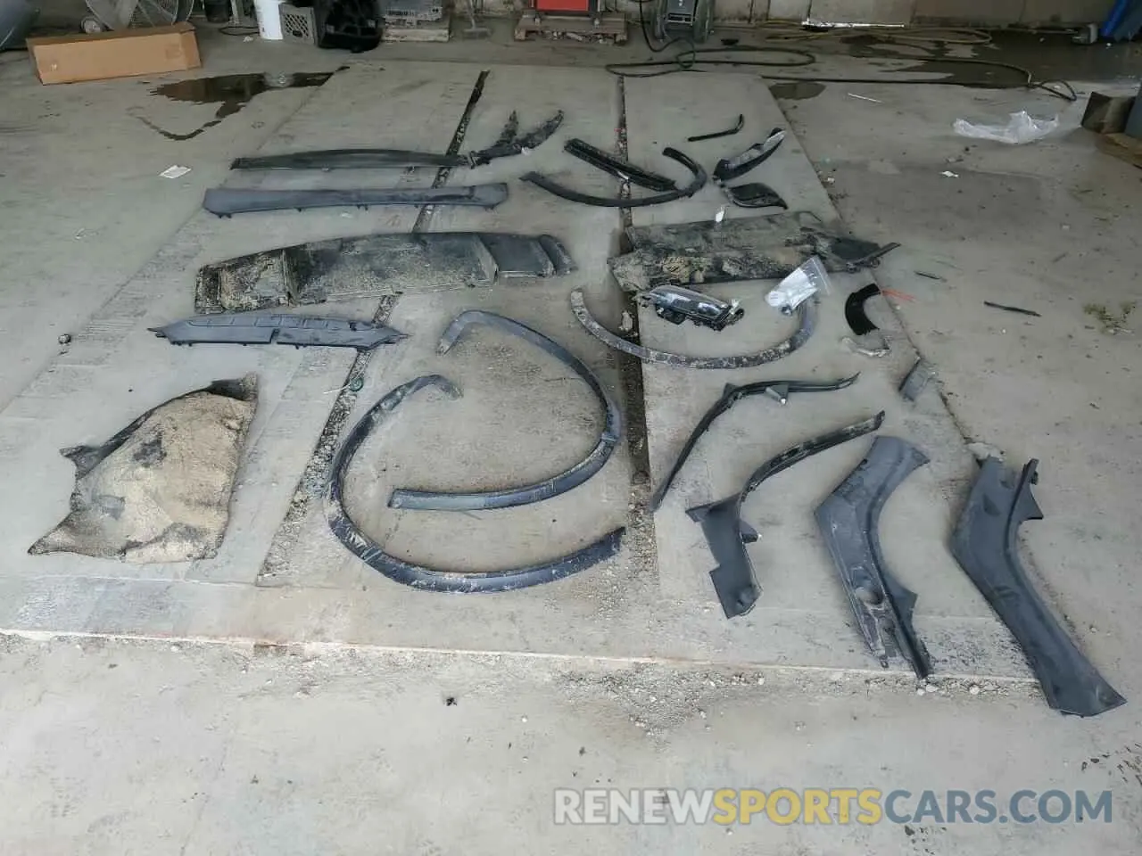 13 Photograph of a damaged car 5YJXCDE46LF231757 TESLA MODEL X 2020