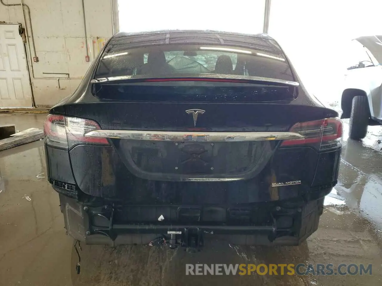 6 Photograph of a damaged car 5YJXCDE46LF231757 TESLA MODEL X 2020