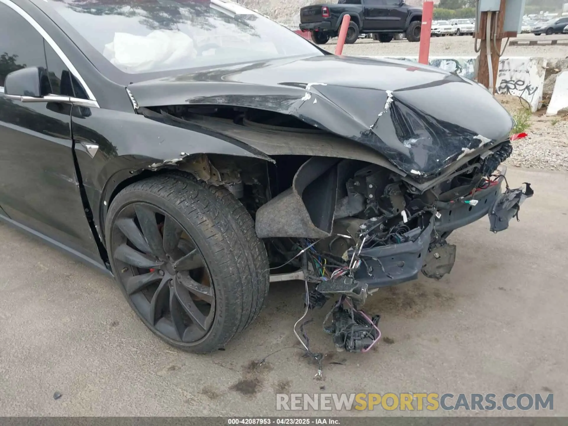 6 Photograph of a damaged car 5YJXCDE4XLF296255 TESLA MODEL X 2020