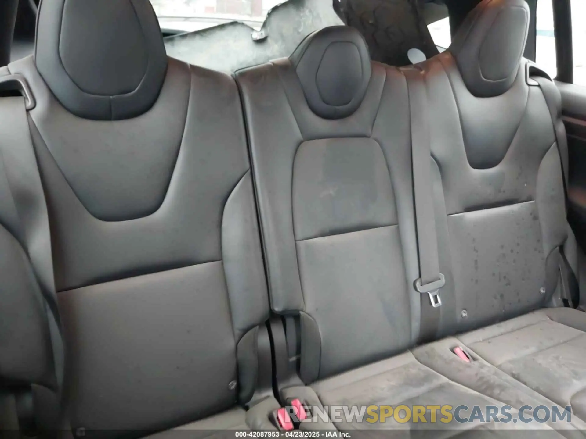 8 Photograph of a damaged car 5YJXCDE4XLF296255 TESLA MODEL X 2020
