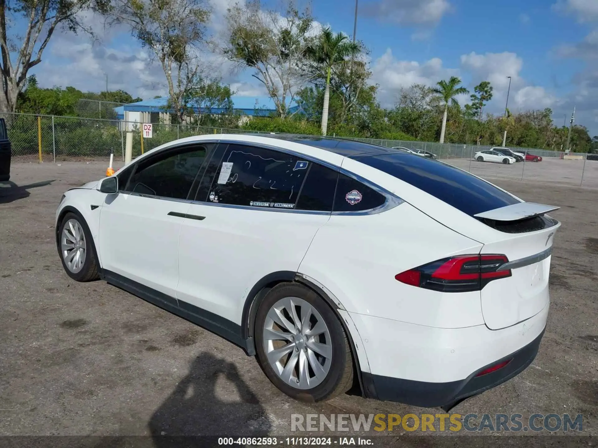 3 Photograph of a damaged car 5YJXCAE25MF323408 TESLA MODEL X 2021