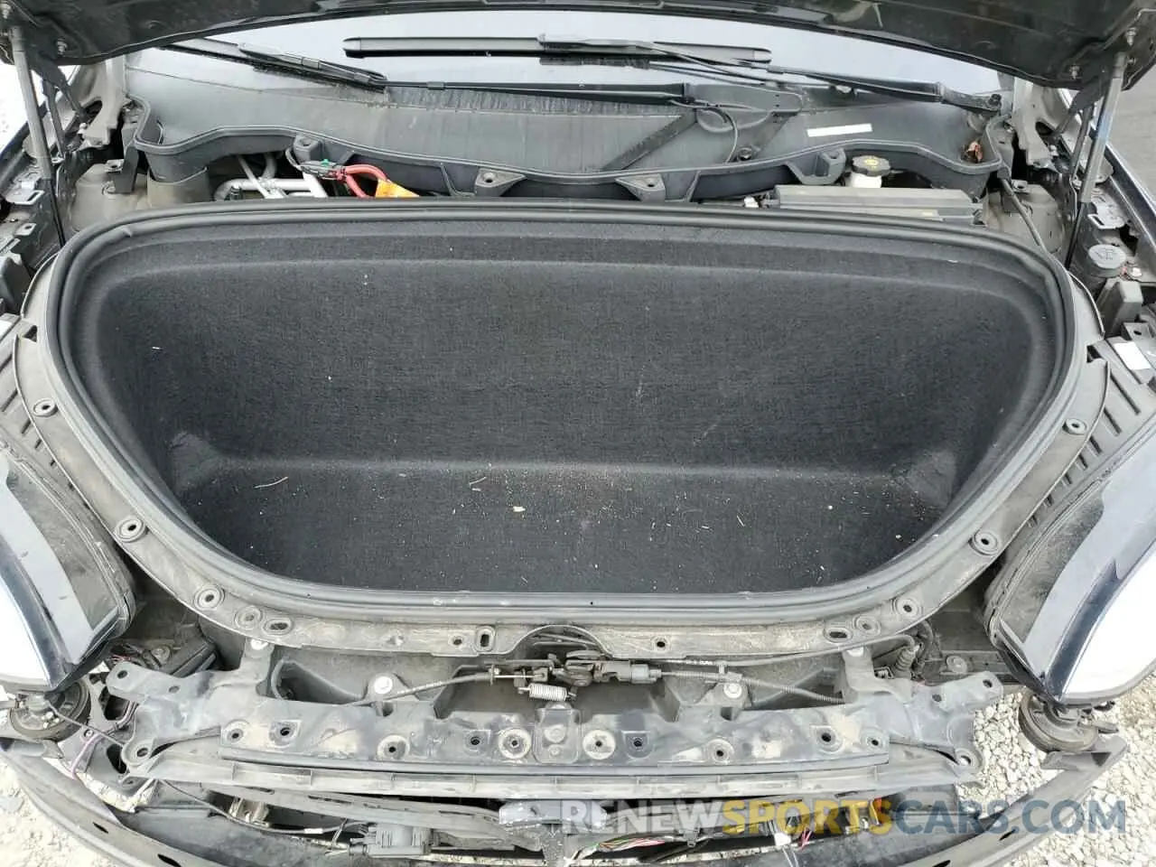 12 Photograph of a damaged car 5YJXCAE27MF322910 TESLA MODEL X 2021