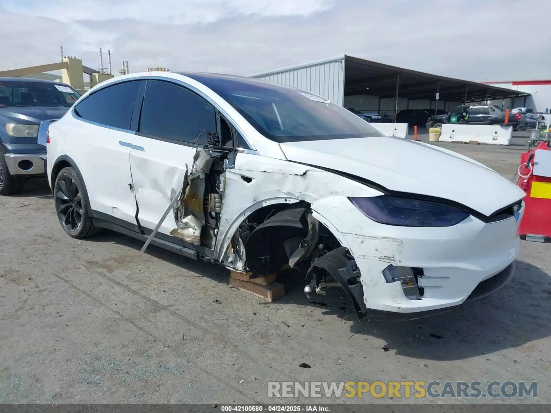 1 Photograph of a damaged car 5YJXCBE23MF321243 TESLA MODEL X 2021