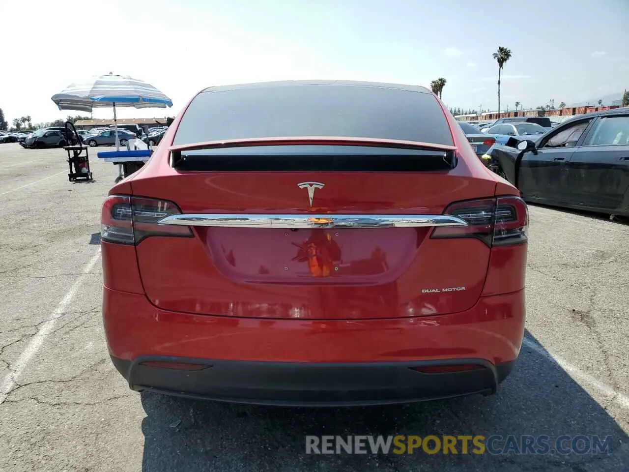 6 Photograph of a damaged car 5YJXCBE29MF325197 TESLA MODEL X 2021