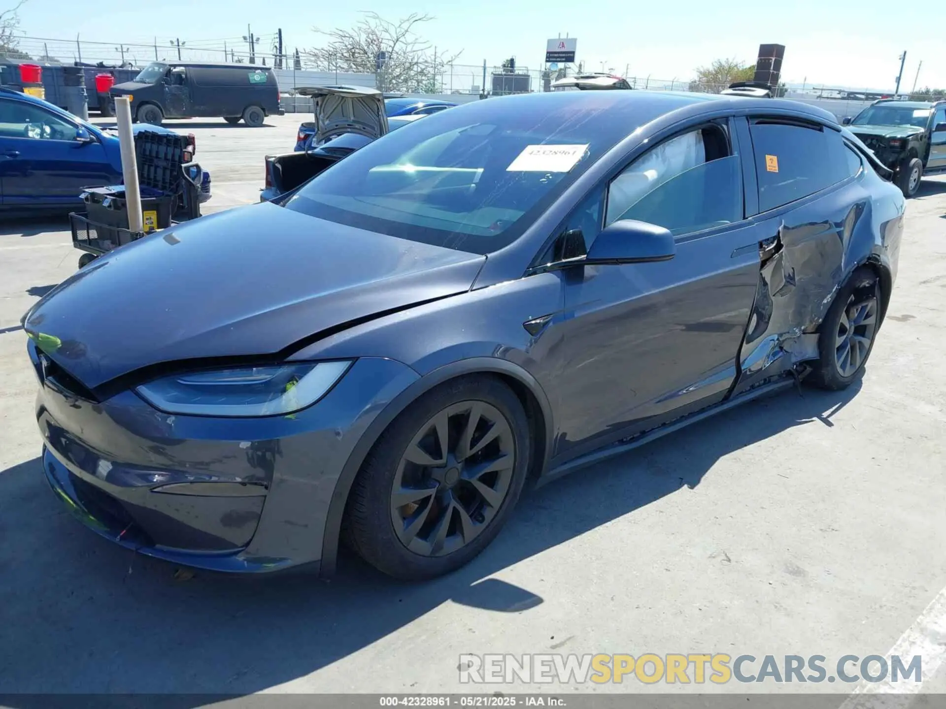 2 Photograph of a damaged car 5YJXCBE57MF327492 TESLA MODEL X 2021