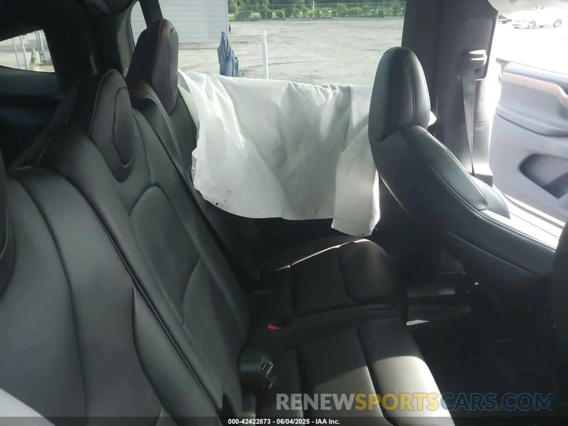 8 Photograph of a damaged car 5YJXCDE21MF319681 TESLA MODEL X 2021