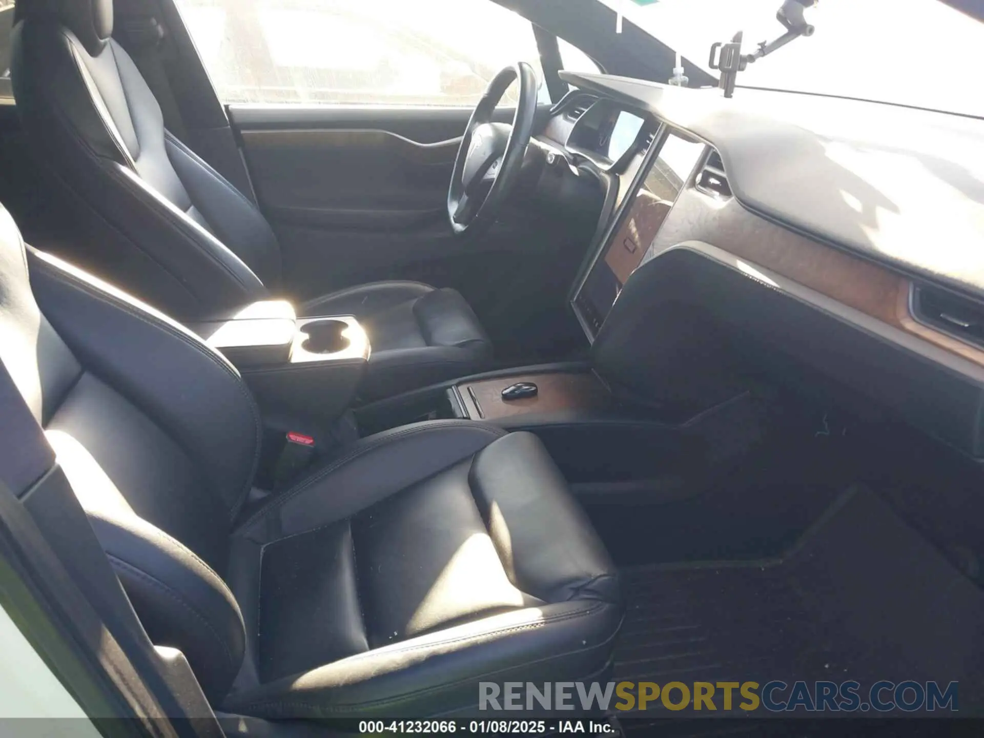 5 Photograph of a damaged car 5YJXCDE29MF316169 TESLA MODEL X 2021