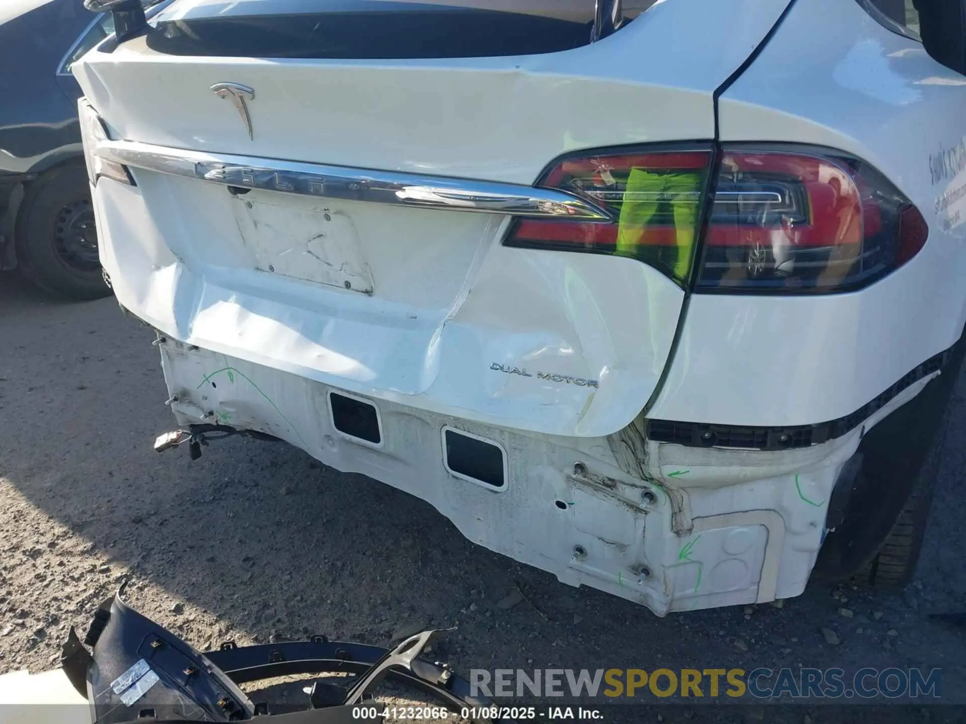 6 Photograph of a damaged car 5YJXCDE29MF316169 TESLA MODEL X 2021