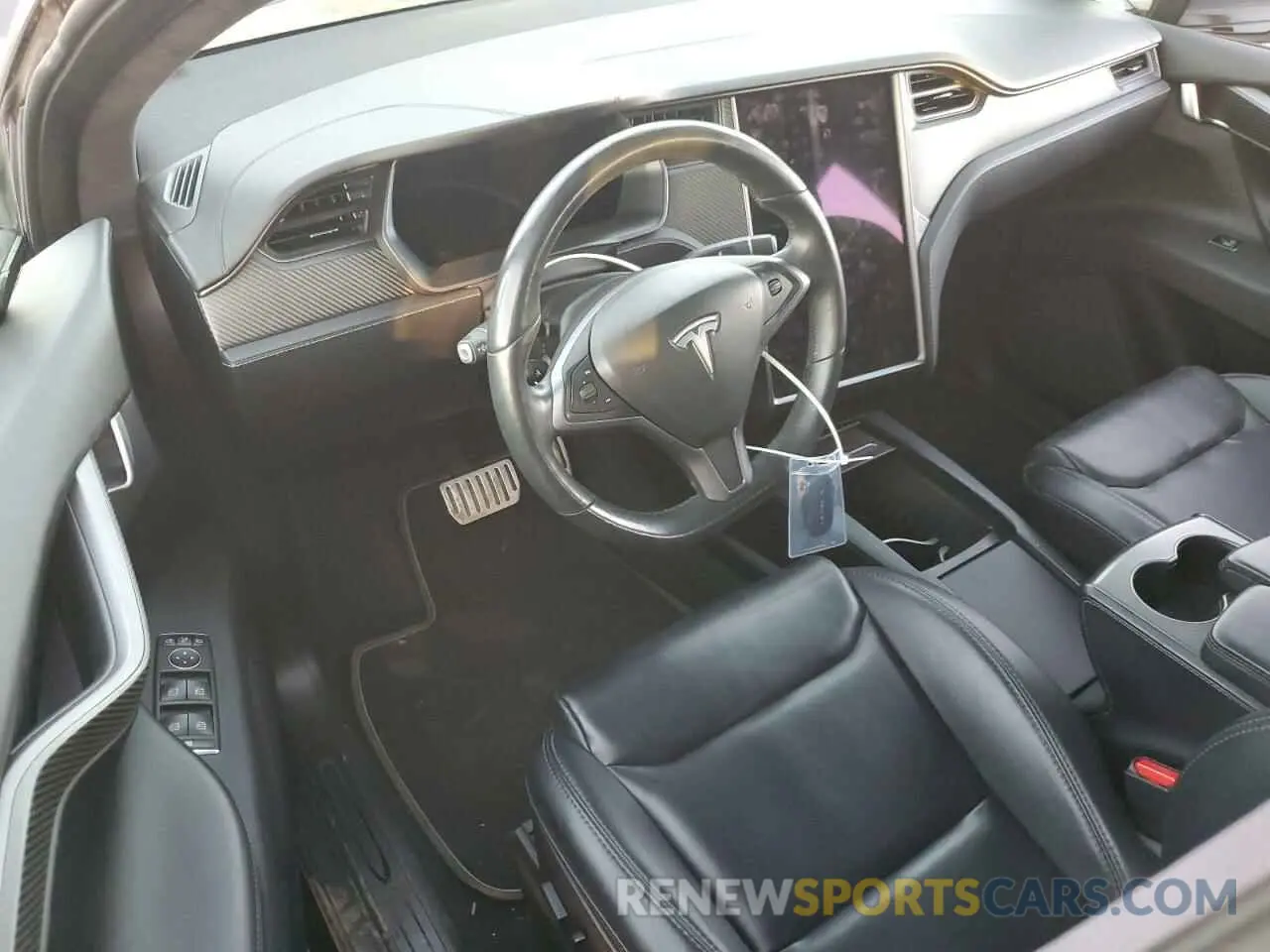 8 Photograph of a damaged car 5YJXCDE42MF319772 TESLA MODEL X 2021