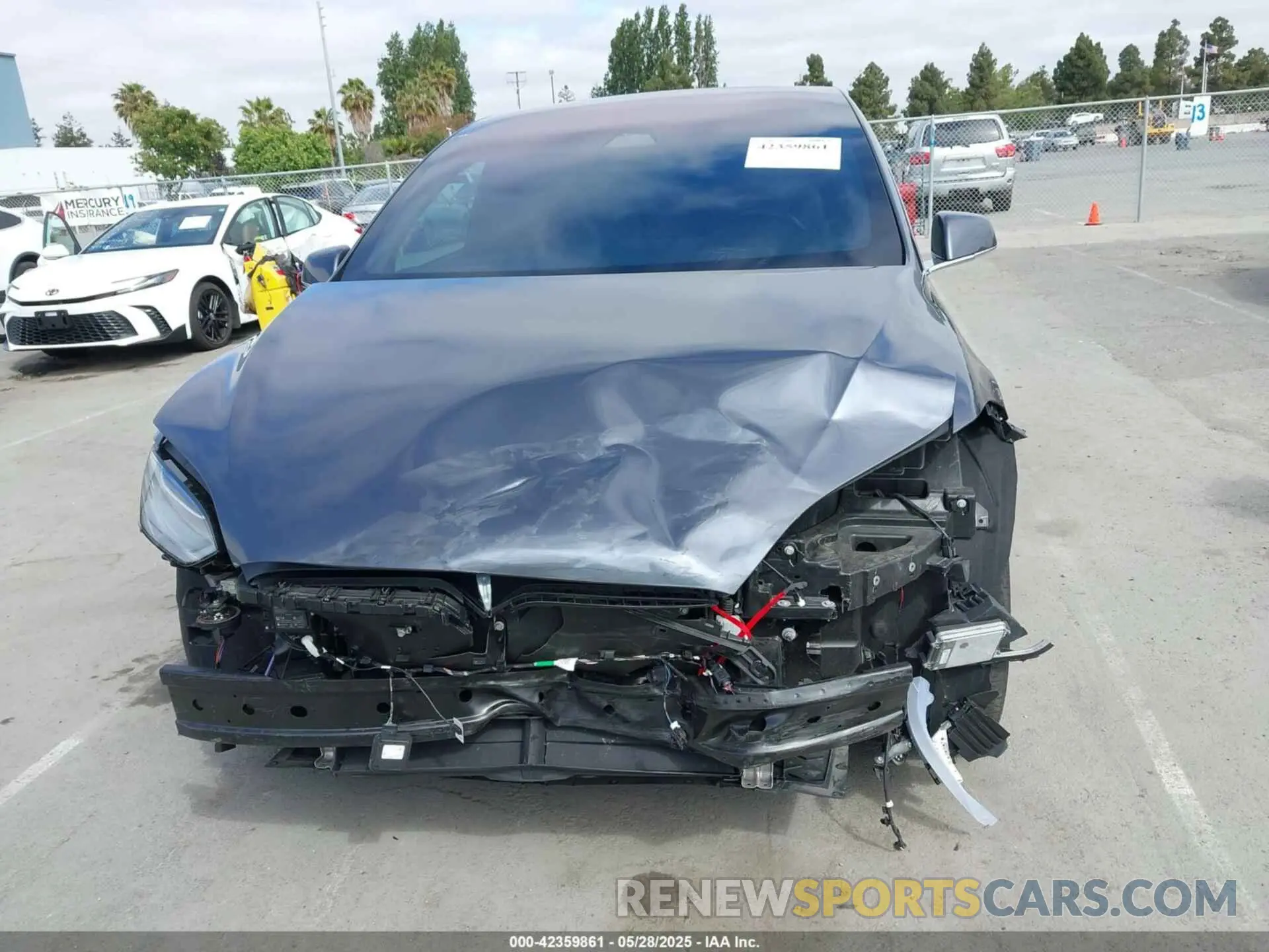 12 Photograph of a damaged car 5YJXCDE42MF320839 TESLA MODEL X 2021