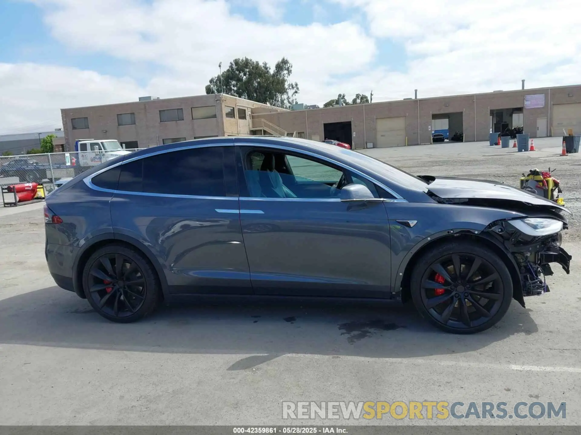 13 Photograph of a damaged car 5YJXCDE42MF320839 TESLA MODEL X 2021