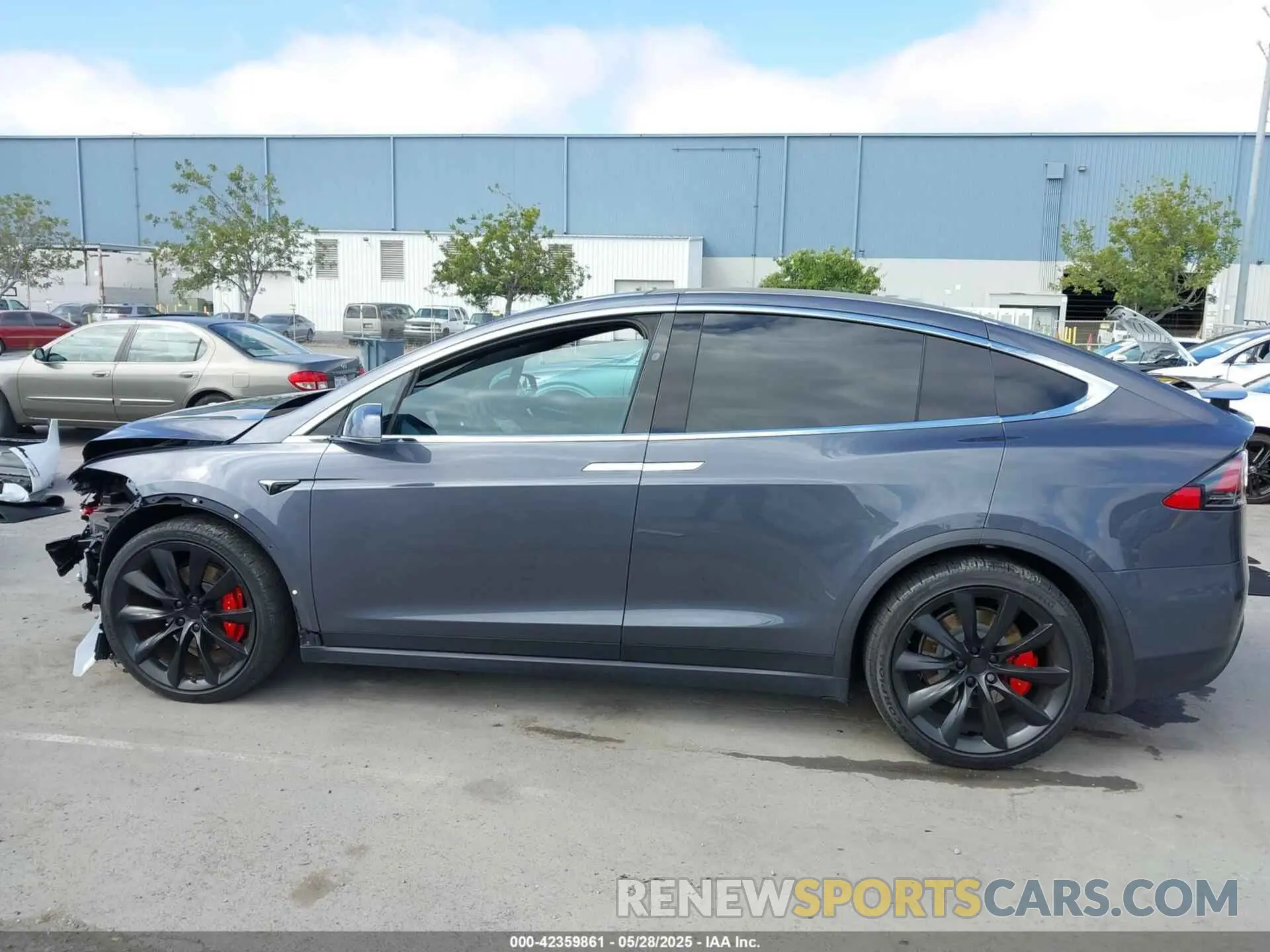 14 Photograph of a damaged car 5YJXCDE42MF320839 TESLA MODEL X 2021