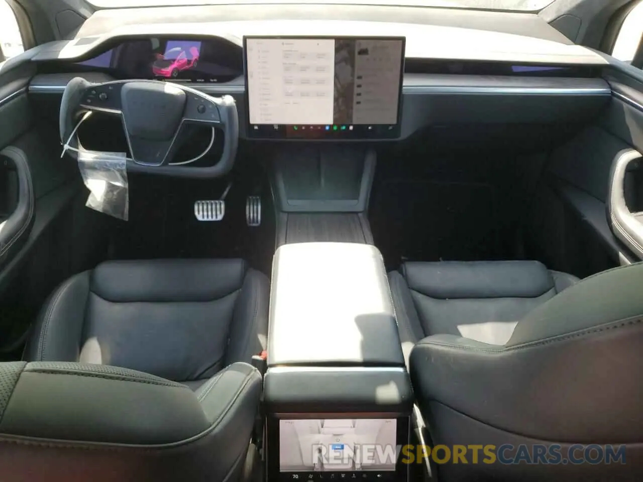 8 Photograph of a damaged car 7SAXCAE50NF358873 TESLA MODEL X 2022