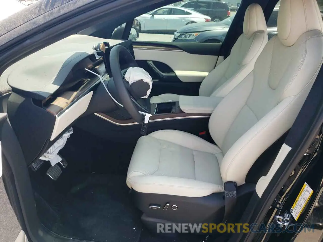 7 Photograph of a damaged car 7SAXCAE53NF359967 TESLA MODEL X 2022