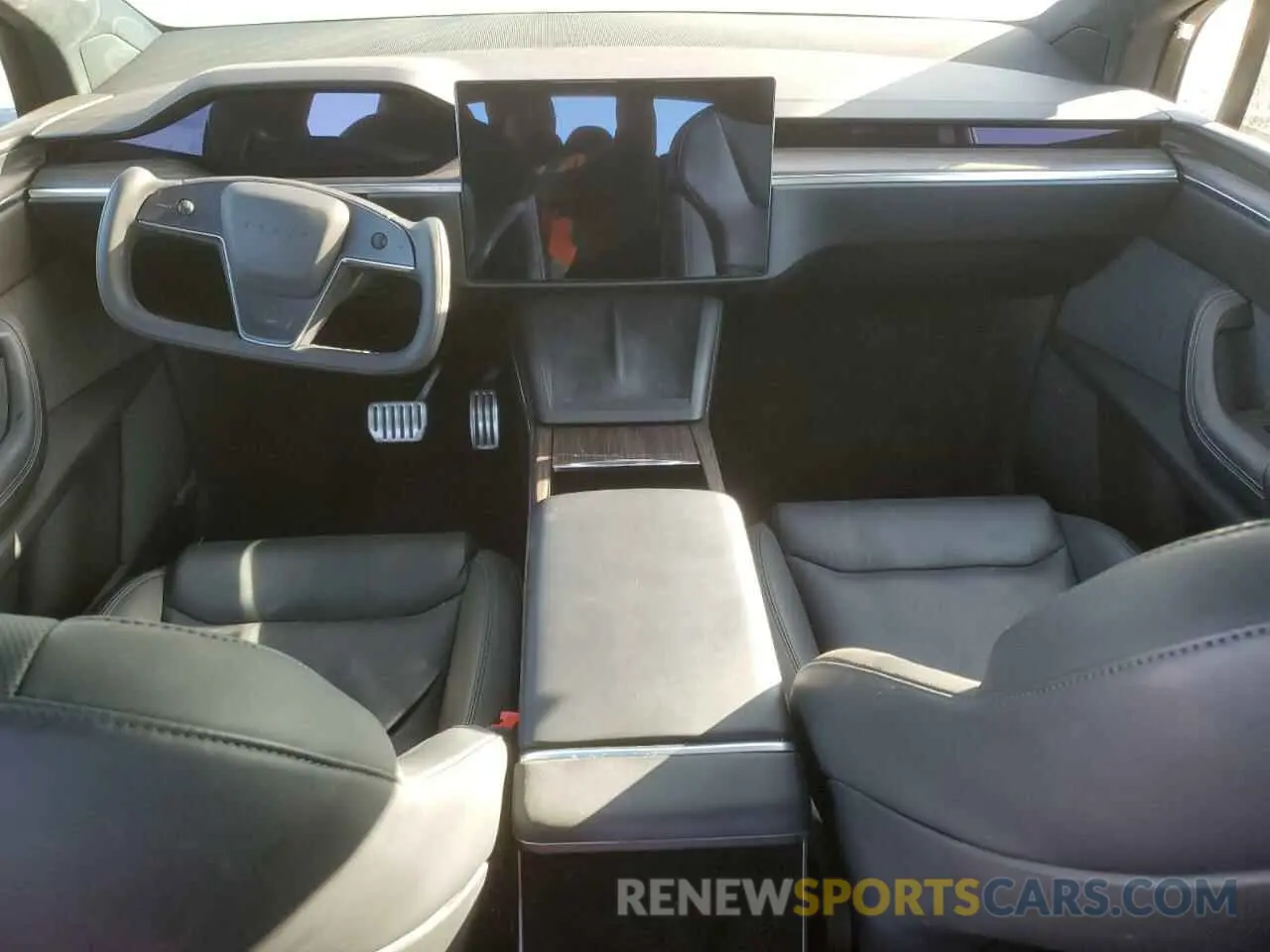 8 Photograph of a damaged car 7SAXCAE54NF359461 TESLA MODEL X 2022