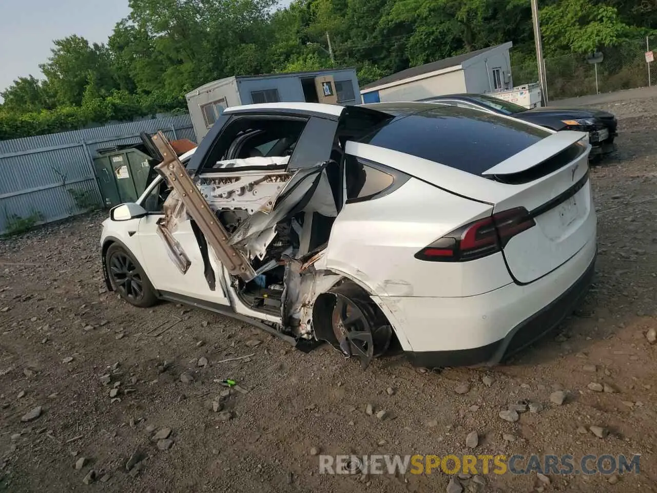 2 Photograph of a damaged car 7SAXCAE58NF355283 TESLA MODEL X 2022