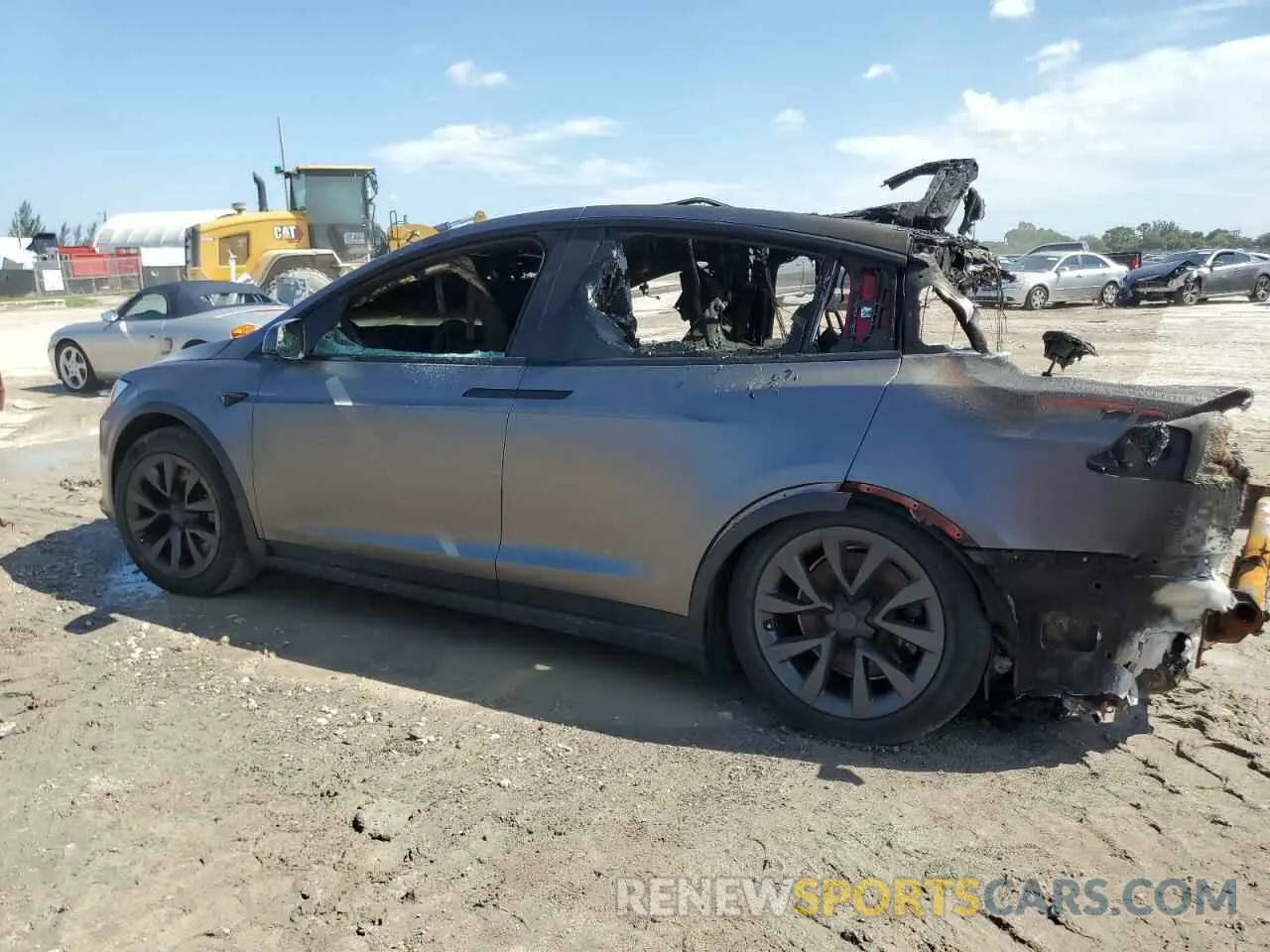 2 Photograph of a damaged car 7SAXCAE59NF346625 TESLA MODEL X 2022