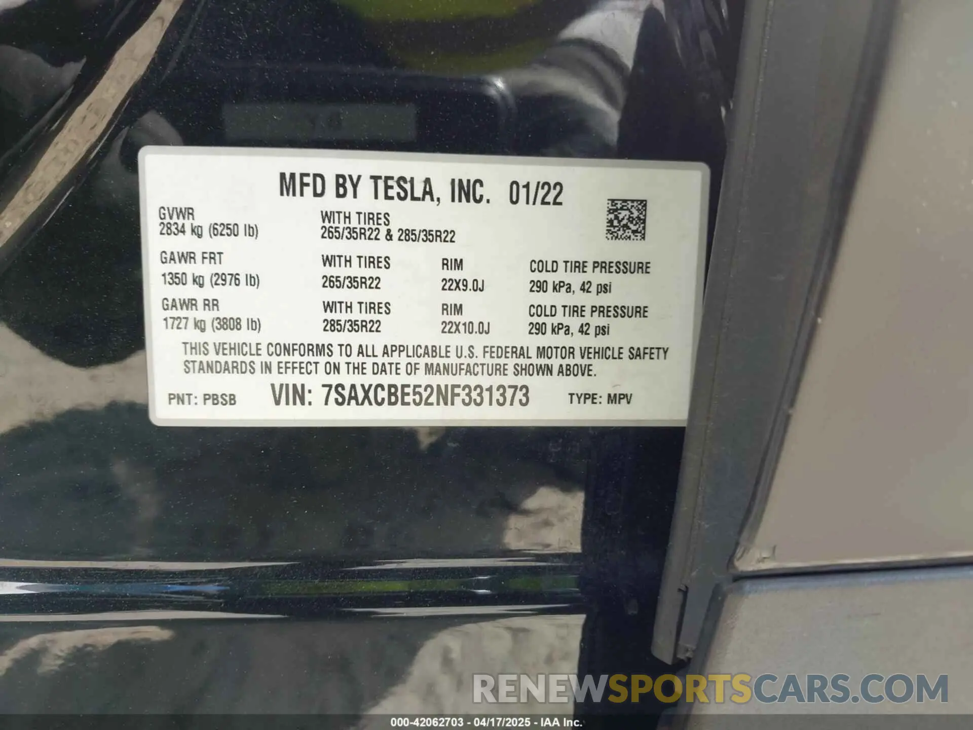 9 Photograph of a damaged car 7SAXCBE52NF331373 TESLA MODEL X 2022