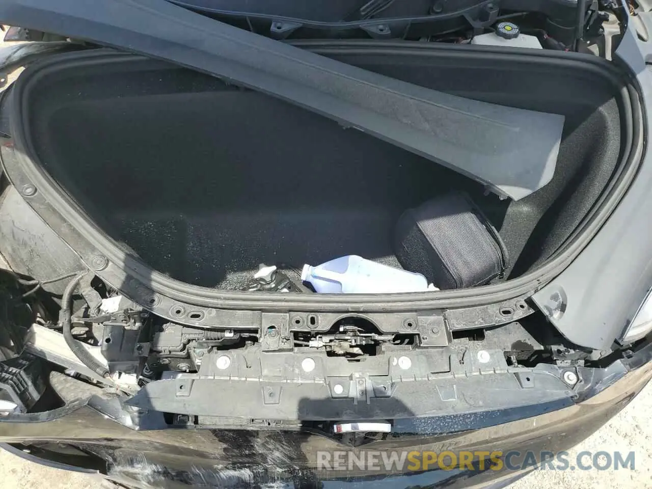 12 Photograph of a damaged car 7SAXCBE52NF355849 TESLA MODEL X 2022
