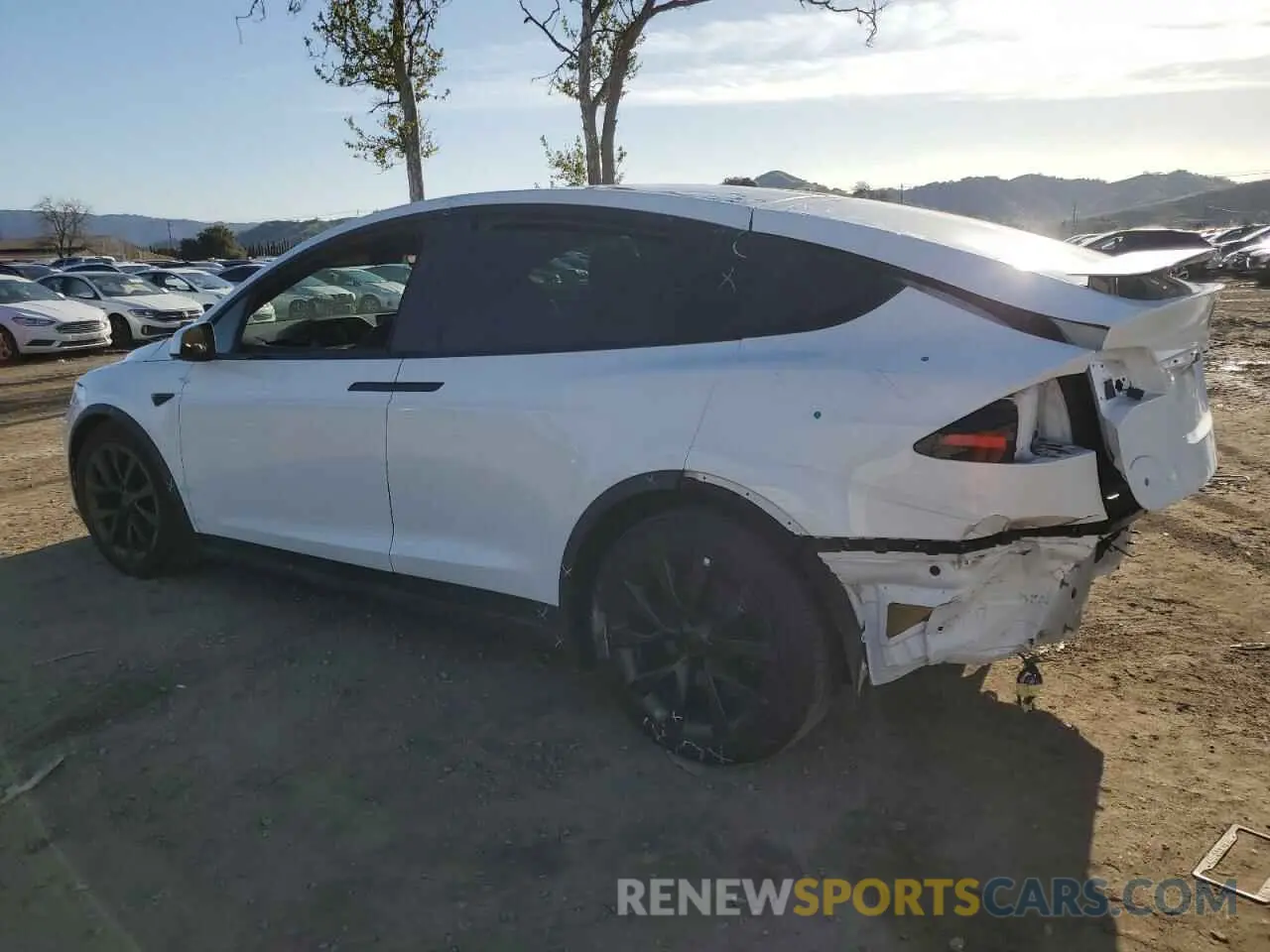 2 Photograph of a damaged car 7SAXCBE53NF359067 TESLA MODEL X 2022