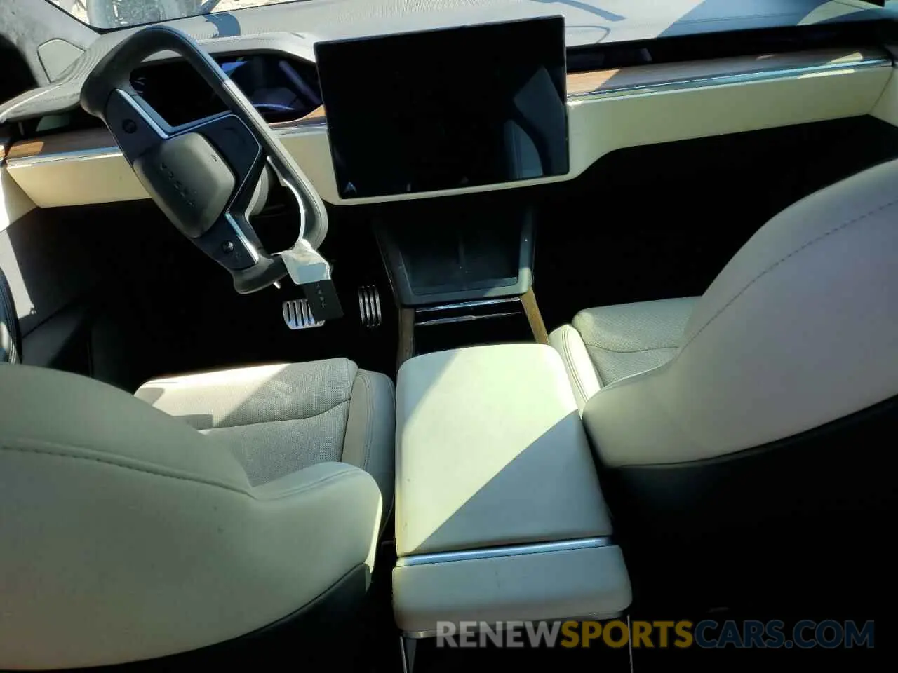 8 Photograph of a damaged car 7SAXCBE55NF328970 TESLA MODEL X 2022