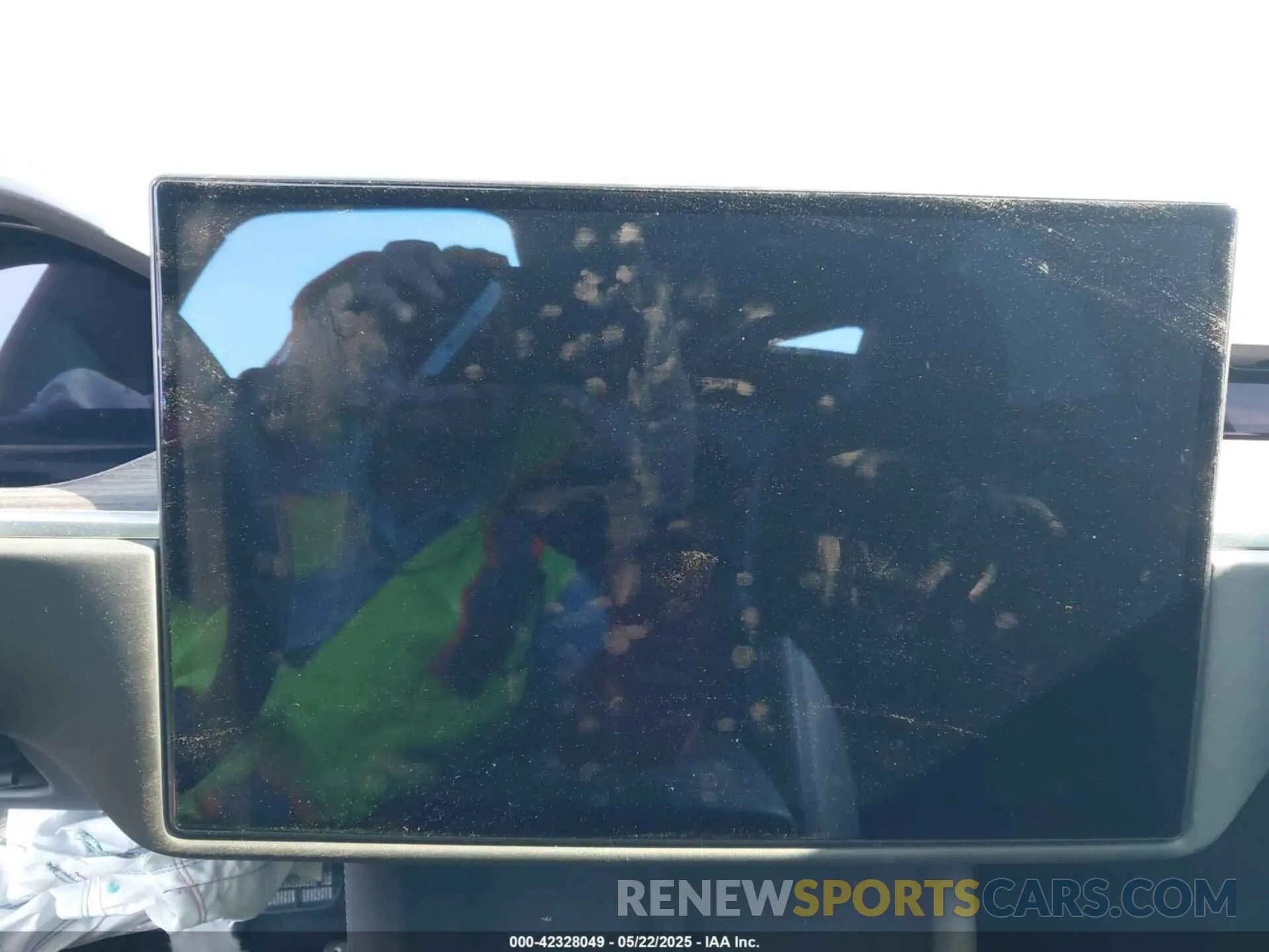 7 Photograph of a damaged car 7SAXCBE55NF331674 TESLA MODEL X 2022
