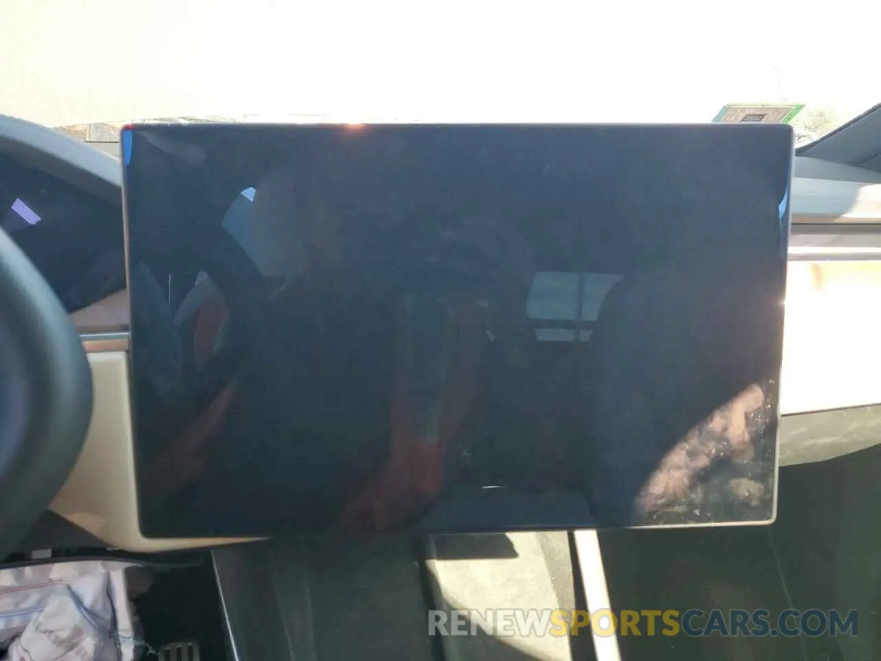 9 Photograph of a damaged car 7SAXCBE55NF361421 TESLA MODEL X 2022
