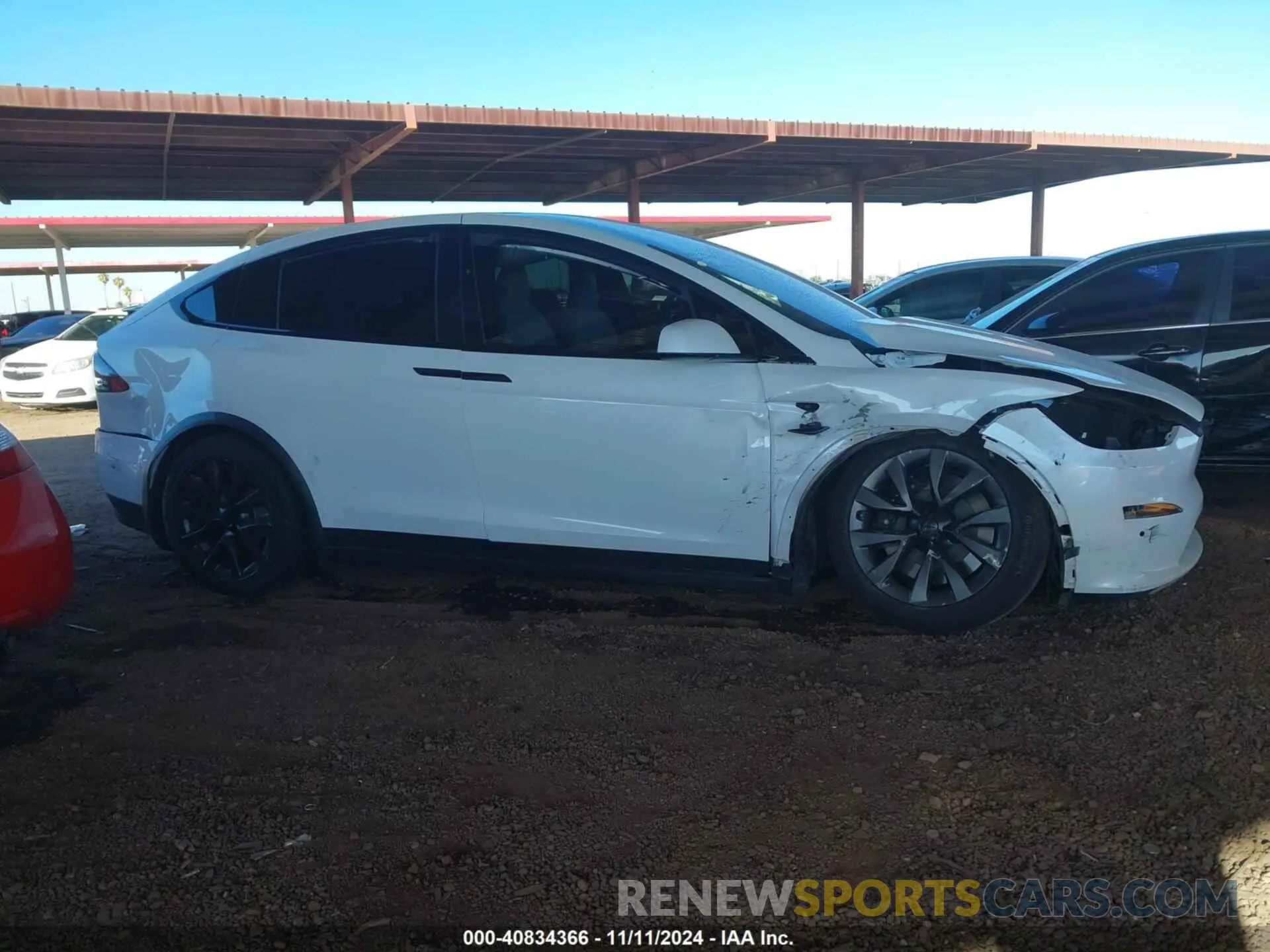 12 Photograph of a damaged car 7SAXCBE57NF327125 TESLA MODEL X 2022