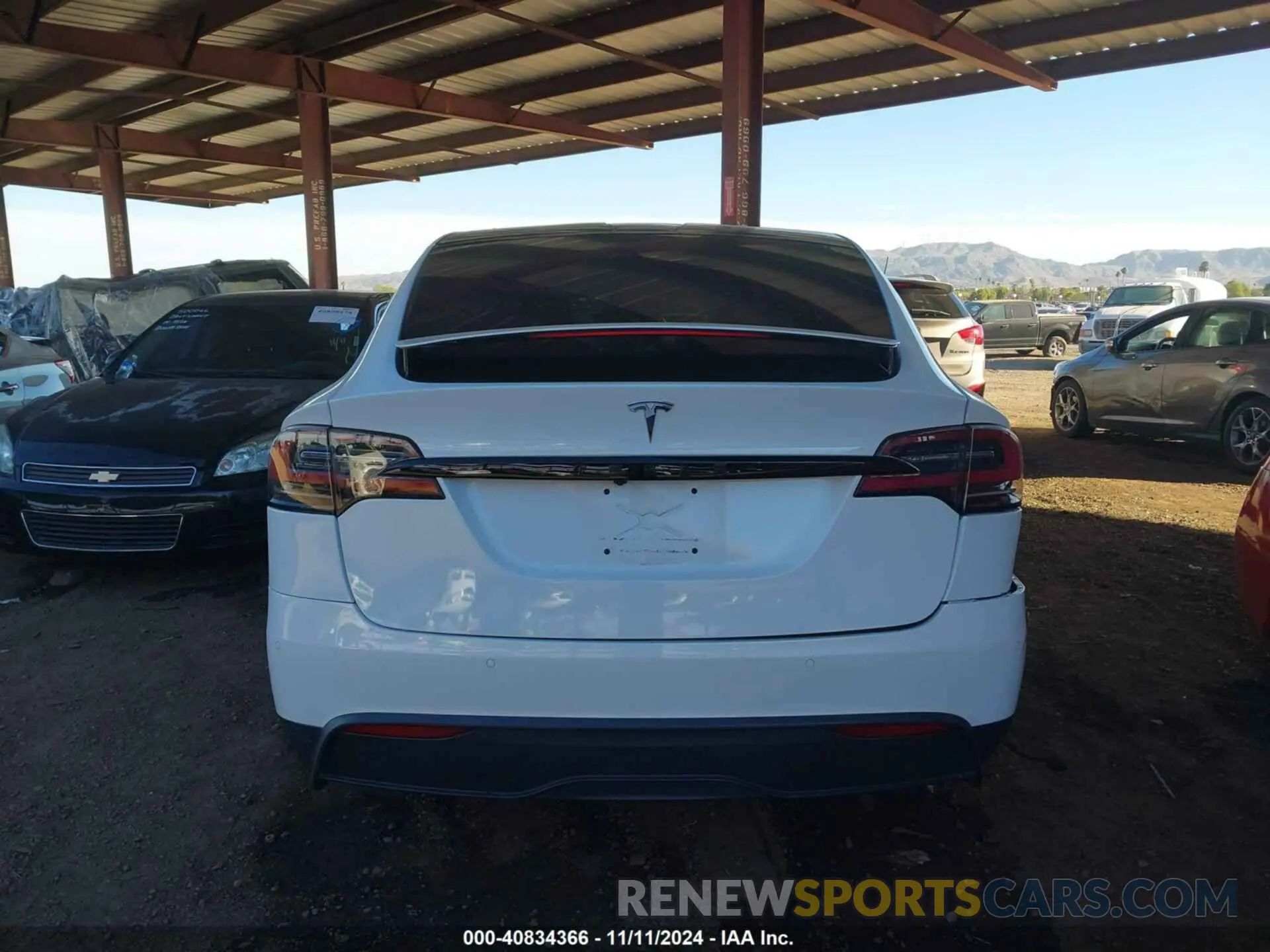 15 Photograph of a damaged car 7SAXCBE57NF327125 TESLA MODEL X 2022