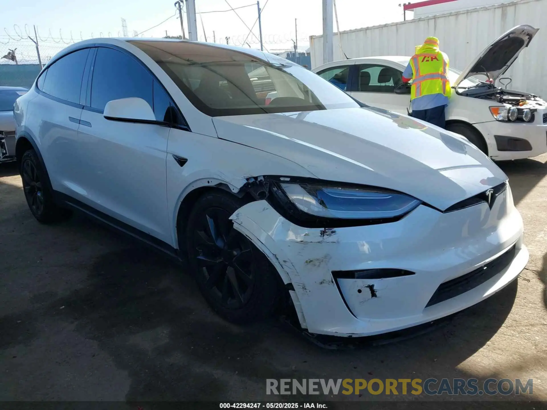 1 Photograph of a damaged car 7SAXCBE57NF337329 TESLA MODEL X 2022