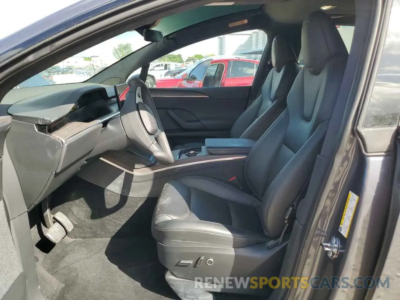7 Photograph of a damaged car 7SAXCBE58NF335072 TESLA MODEL X 2022