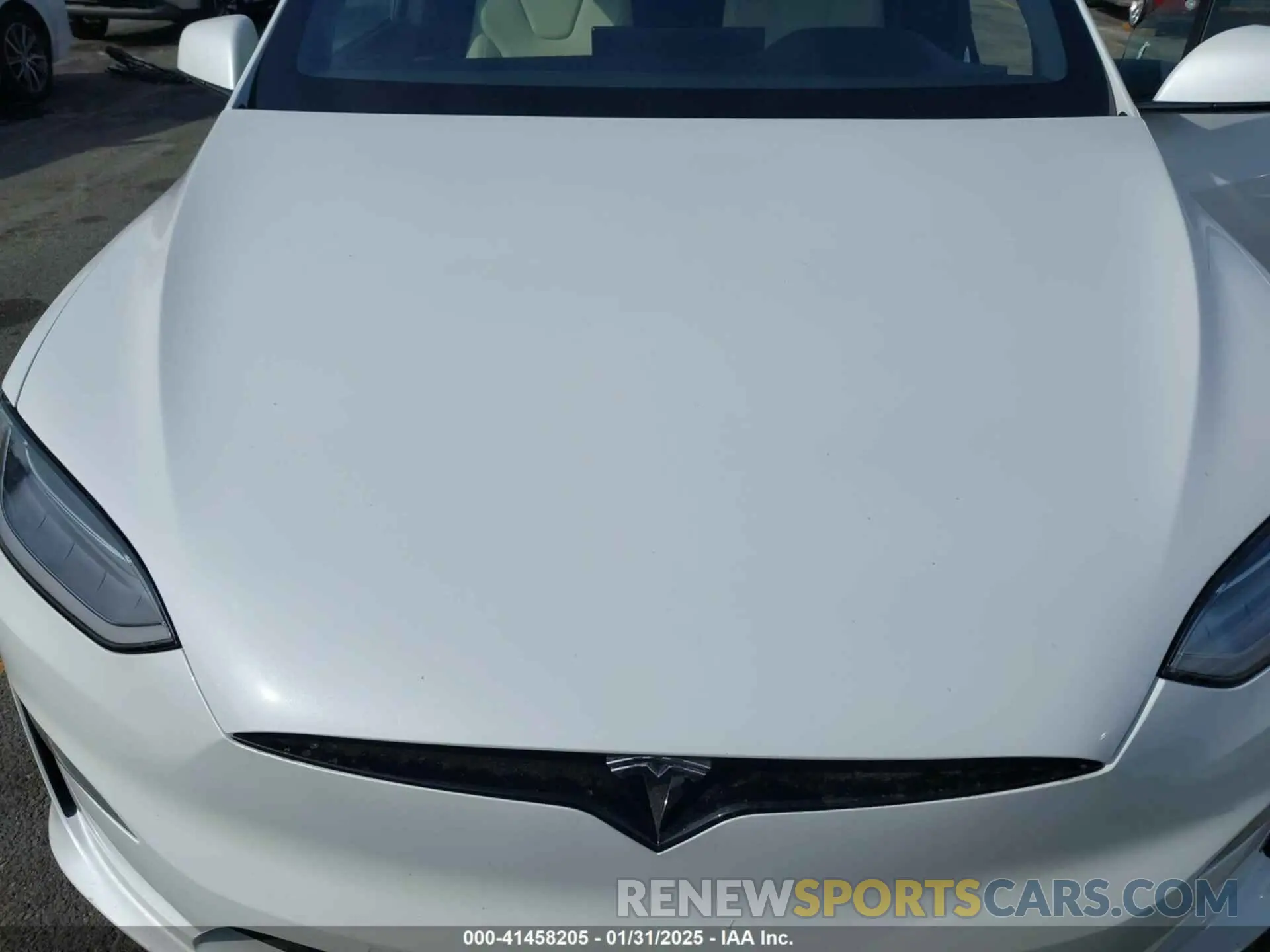 10 Photograph of a damaged car 7SAXCBE58NF336321 TESLA MODEL X 2022