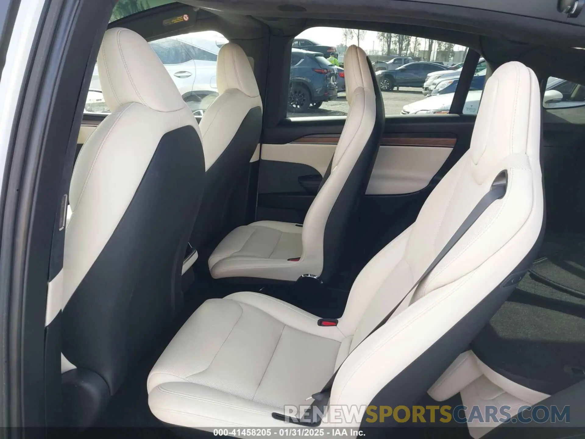 8 Photograph of a damaged car 7SAXCBE58NF336321 TESLA MODEL X 2022