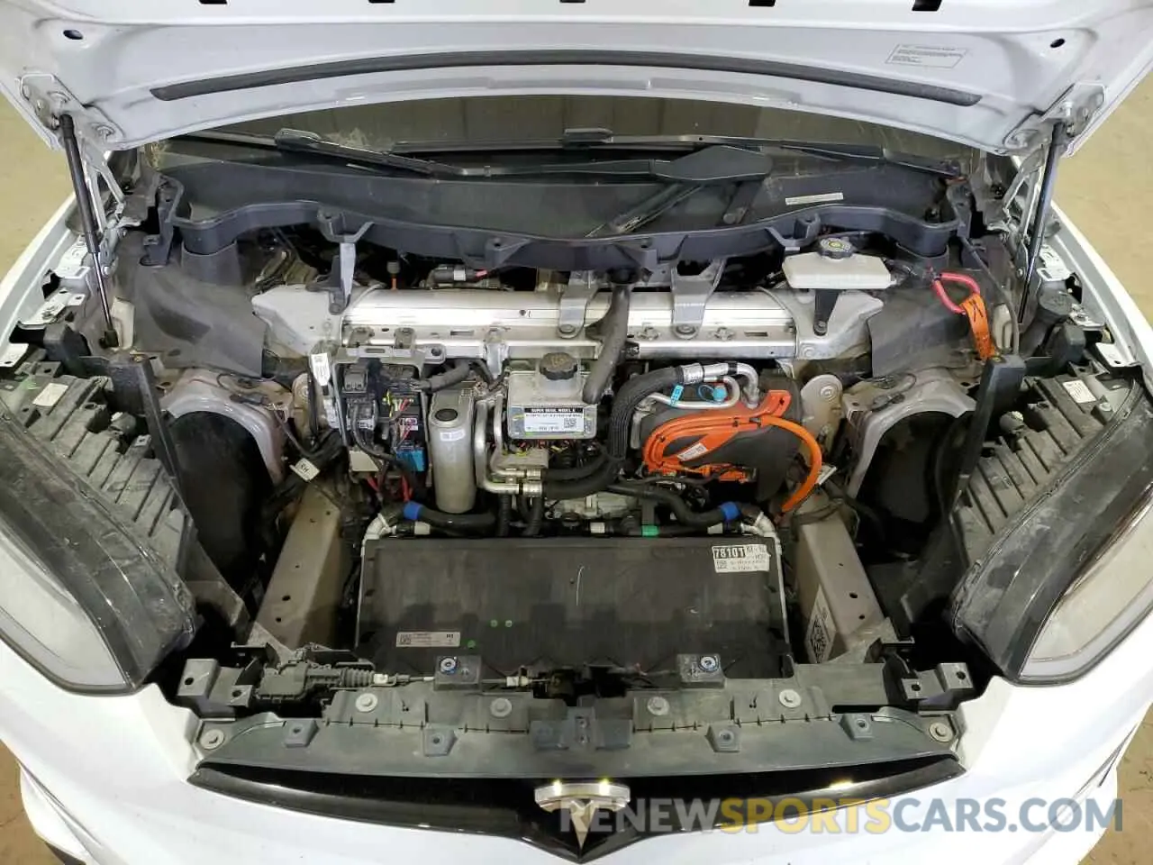 12 Photograph of a damaged car 7SAXCBE5XNF354237 TESLA MODEL X 2022