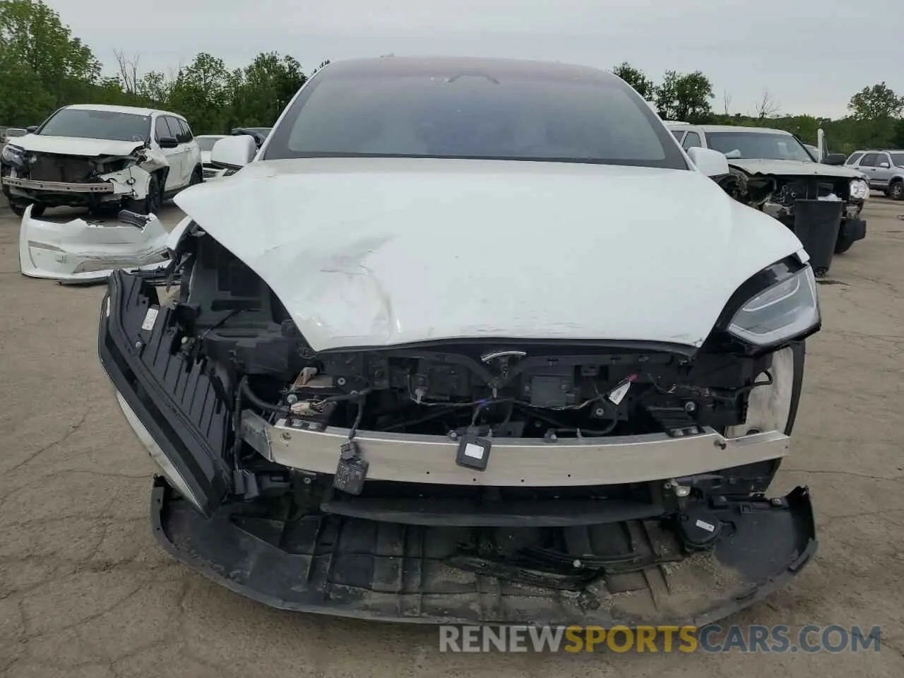 5 Photograph of a damaged car 7SAXCBE60NF329534 TESLA MODEL X 2022
