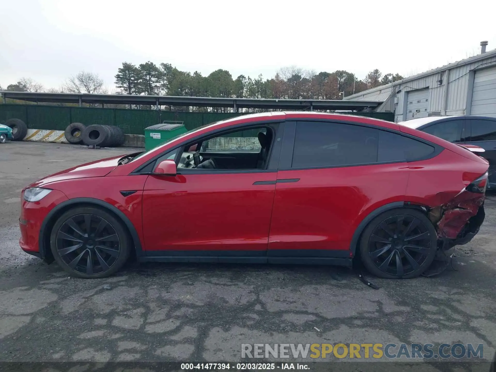 14 Photograph of a damaged car 7SAXCBE60NF330246 TESLA MODEL X 2022