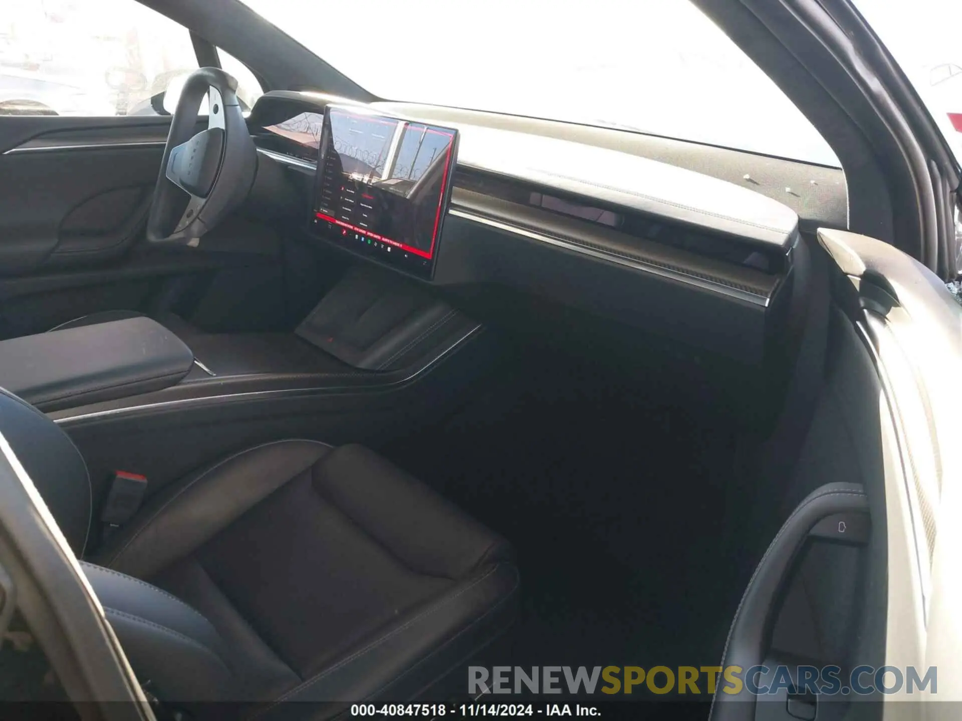 5 Photograph of a damaged car 7SAXCBE60NF351288 TESLA MODEL X 2022