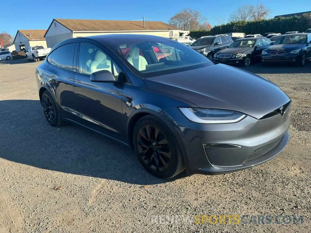 4 Photograph of a damaged car 7SAXCBE61NF358296 TESLA MODEL X 2022