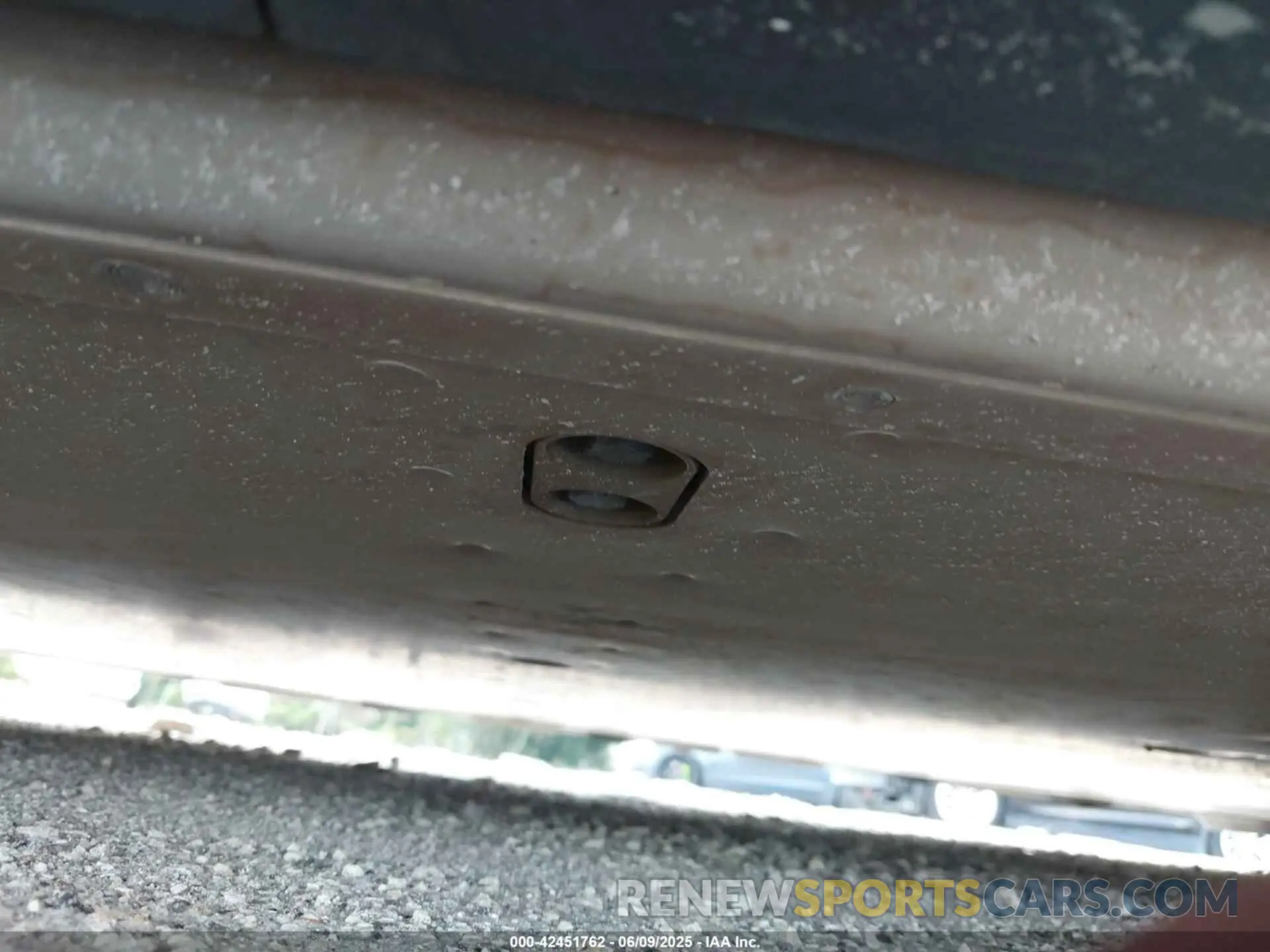 11 Photograph of a damaged car 7SAXCBE61NF362753 TESLA MODEL X 2022