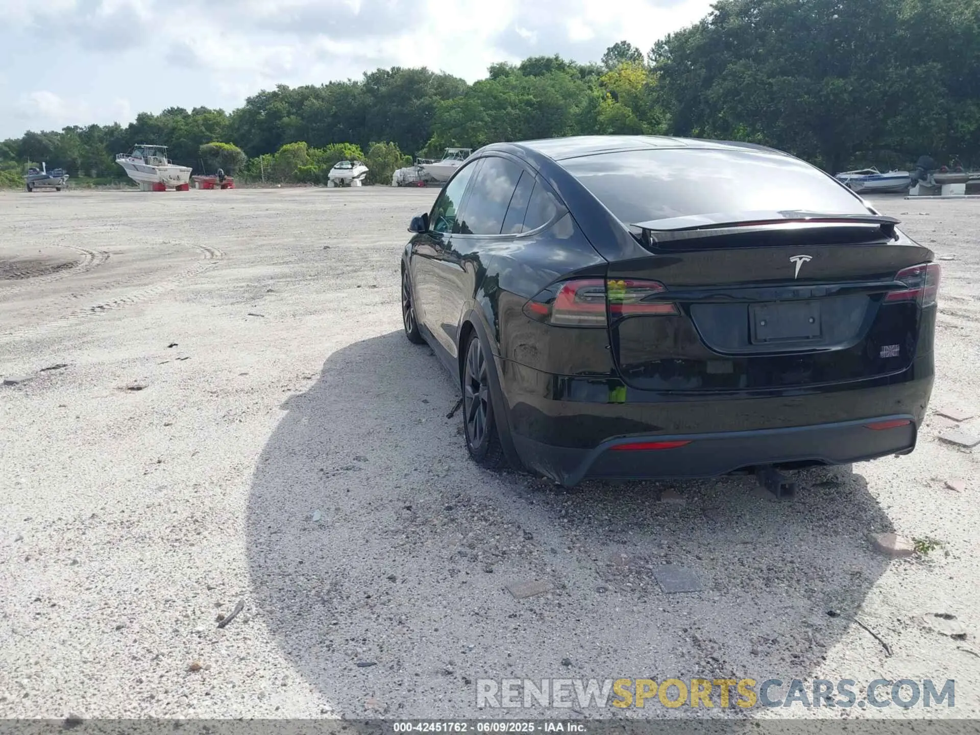 3 Photograph of a damaged car 7SAXCBE61NF362753 TESLA MODEL X 2022