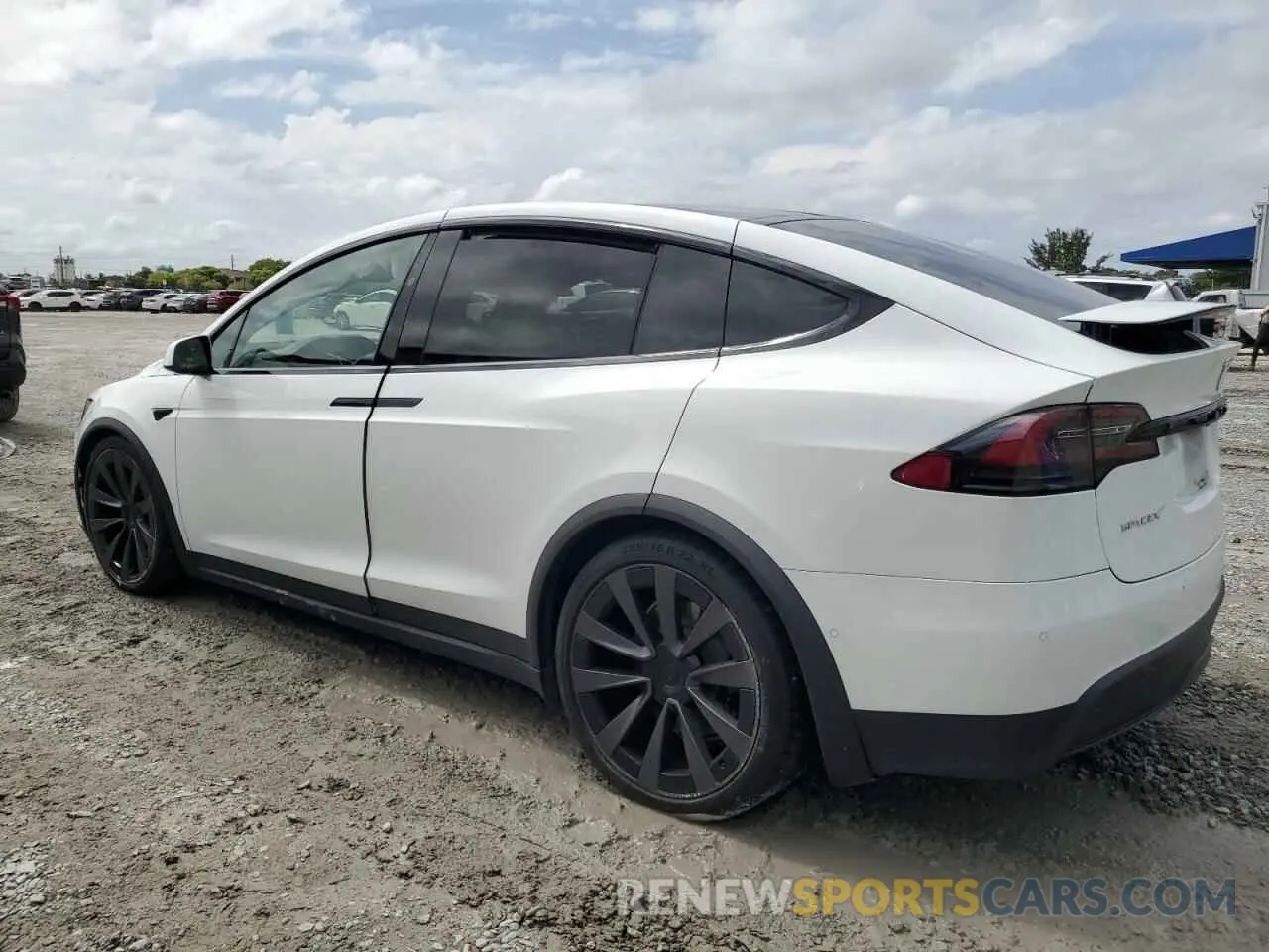 2 Photograph of a damaged car 7SAXCBE62NF331639 TESLA MODEL X 2022
